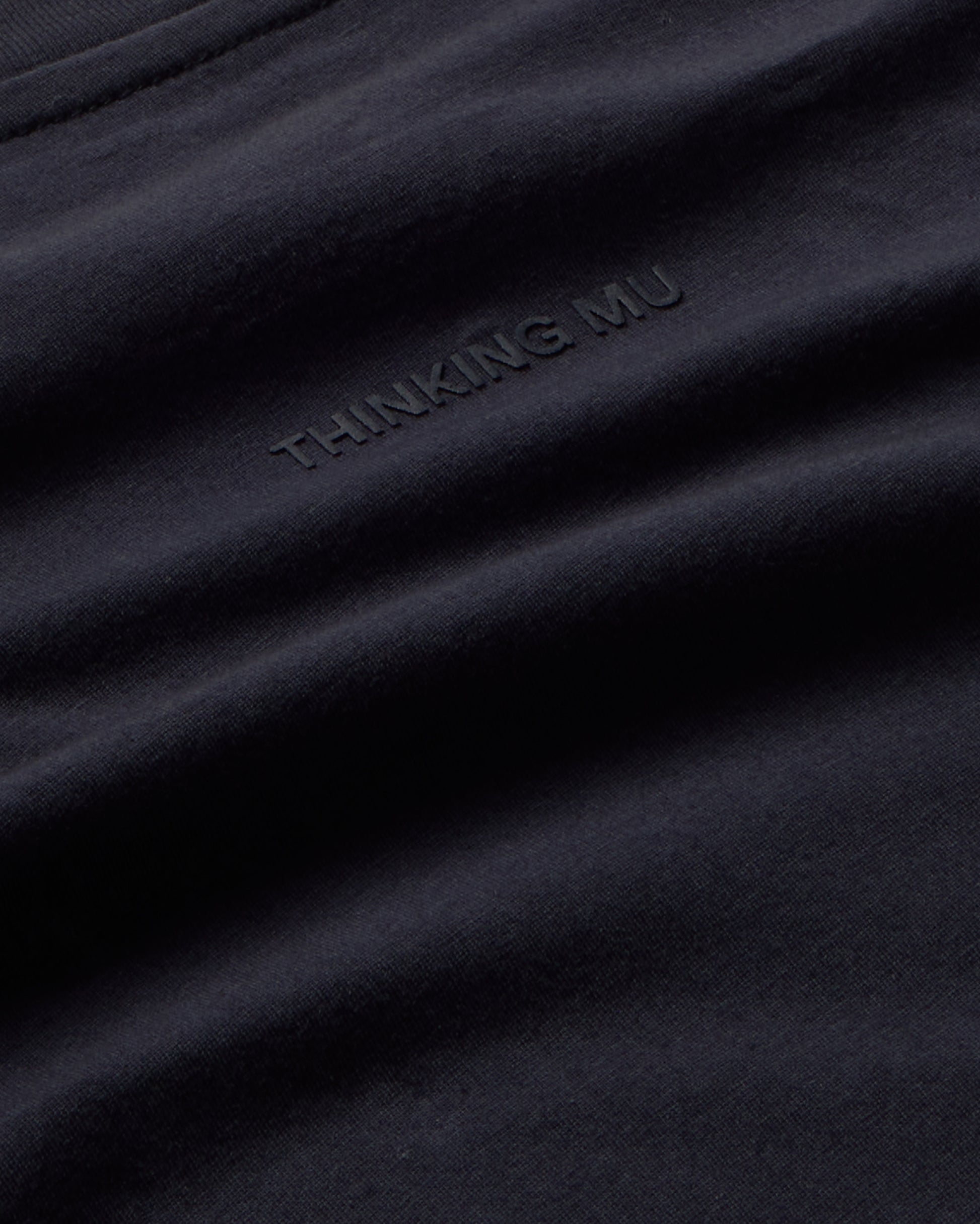 Camiseta navy Aaron sostenible - silueta 2