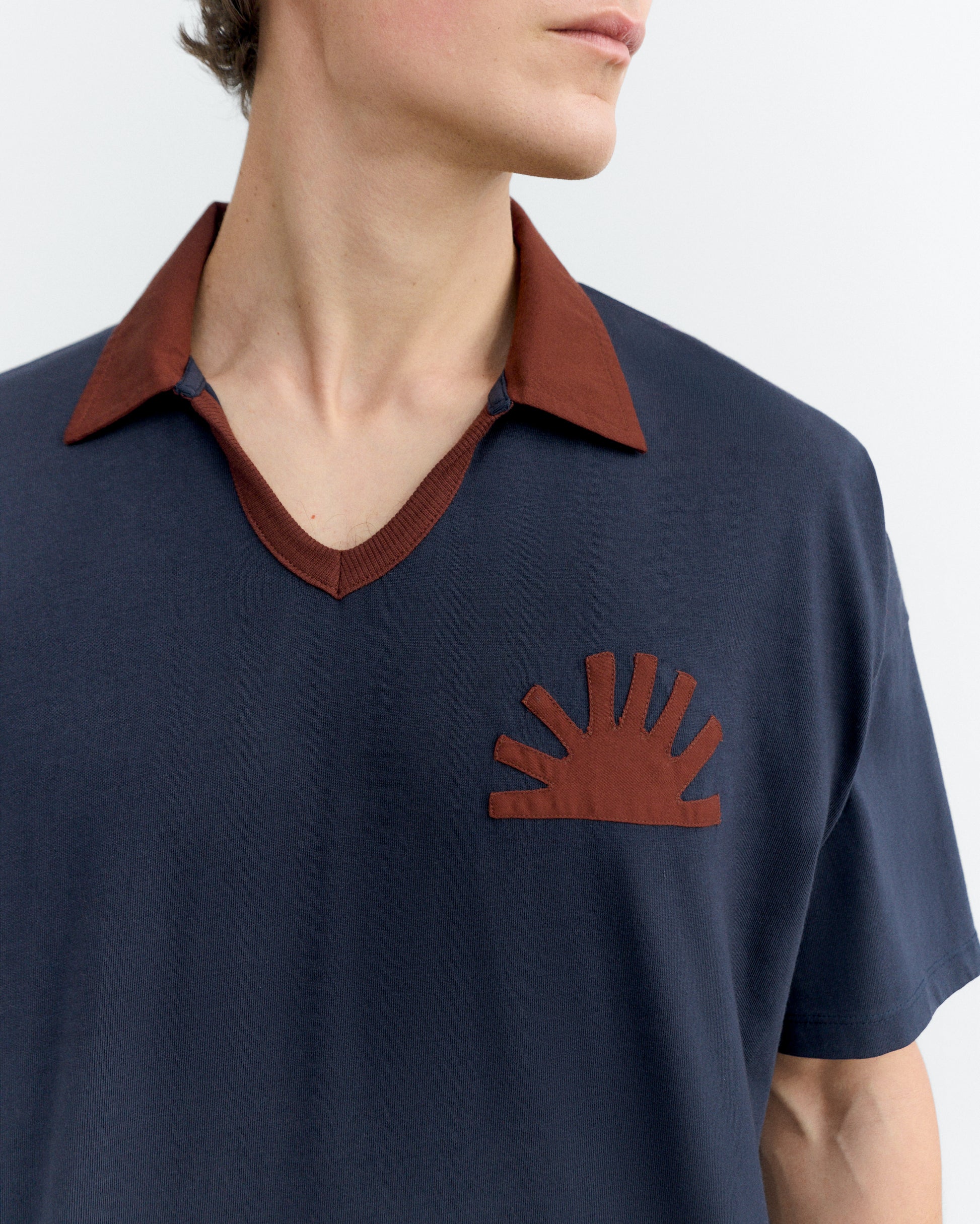 Camiseta navy patched sol Ardie sostenible - 3