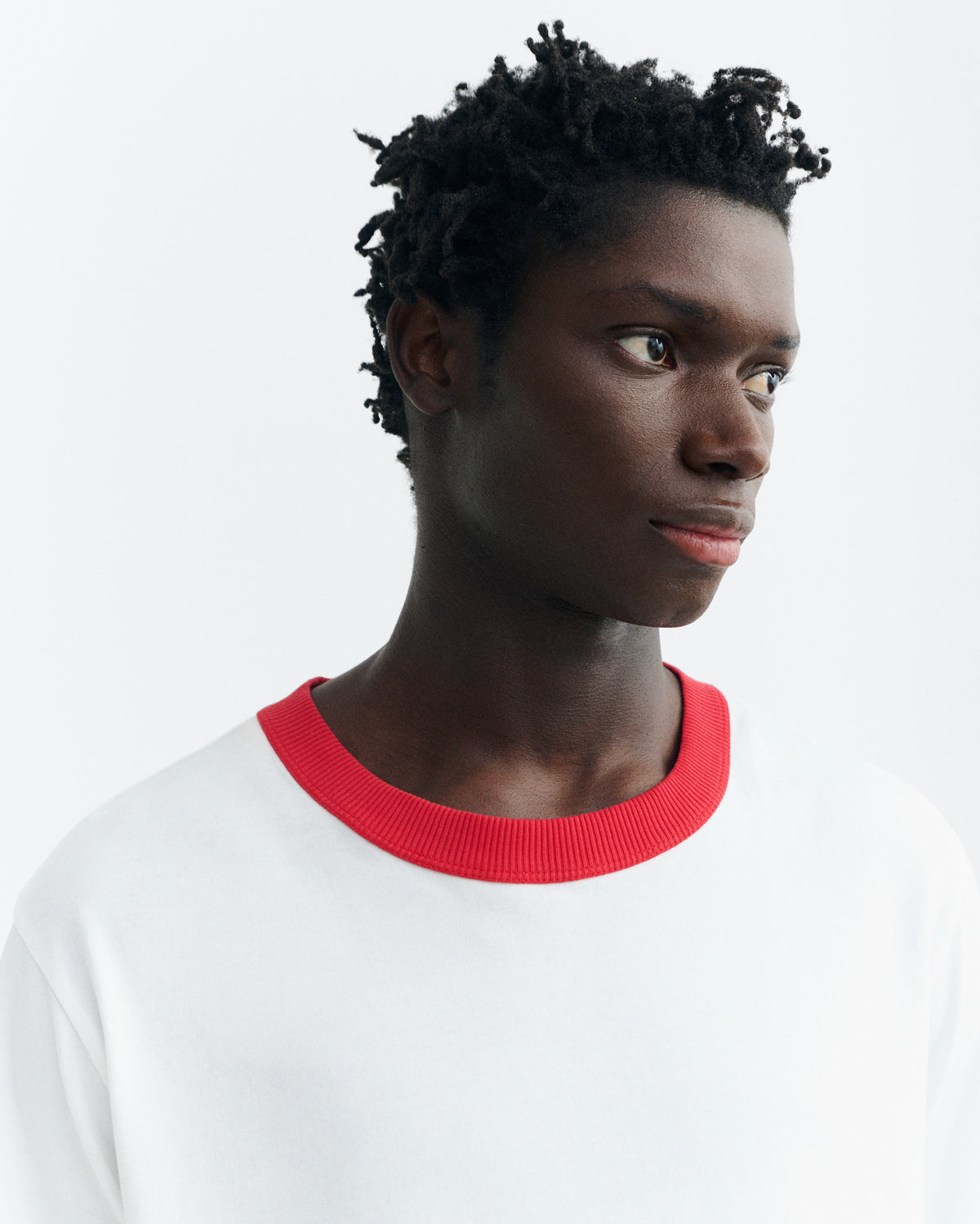 Camiseta manga larga puños rojos Emilio R sostenible - 3