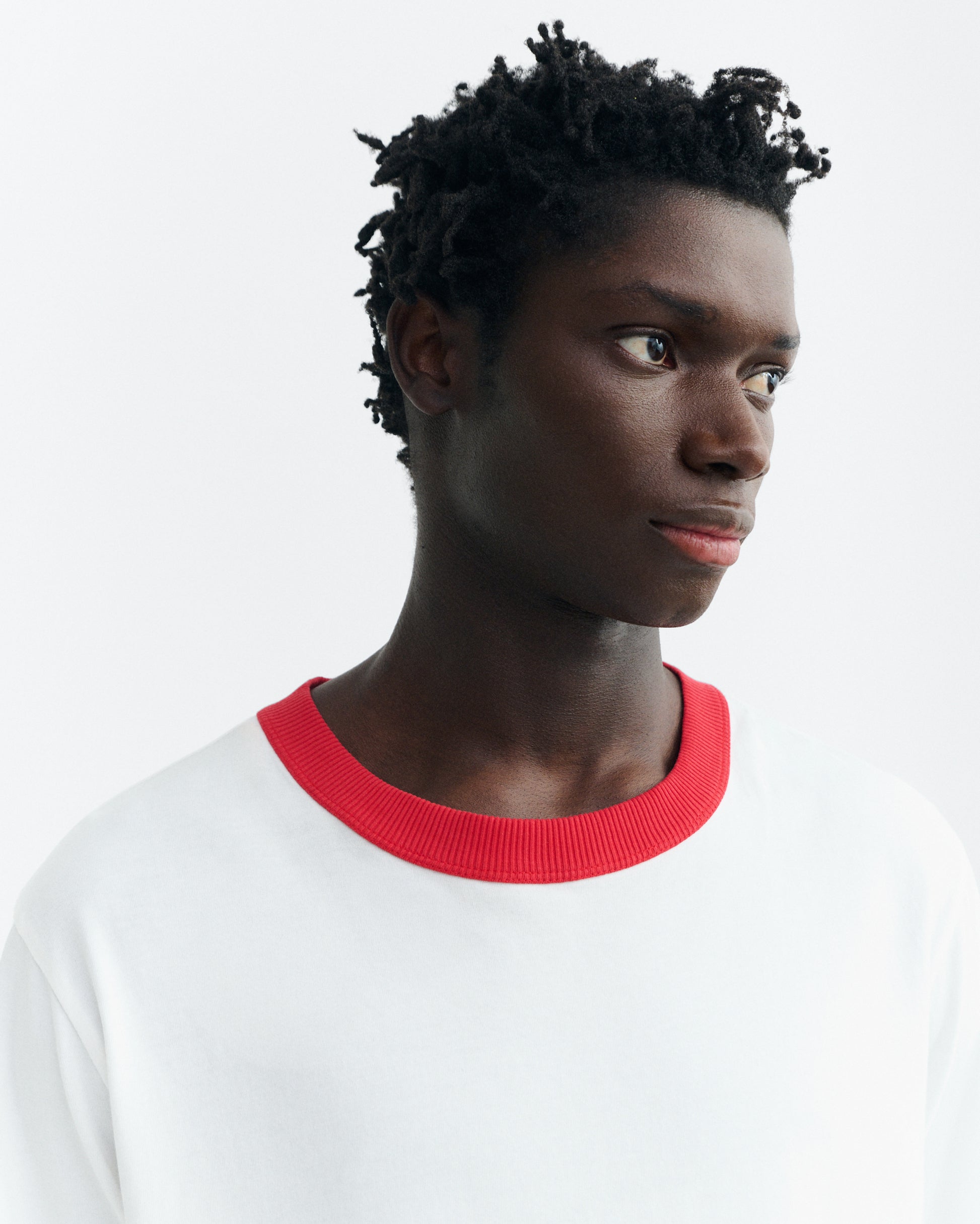 Camiseta manga larga puños rojos Emilio R sostenible - 3