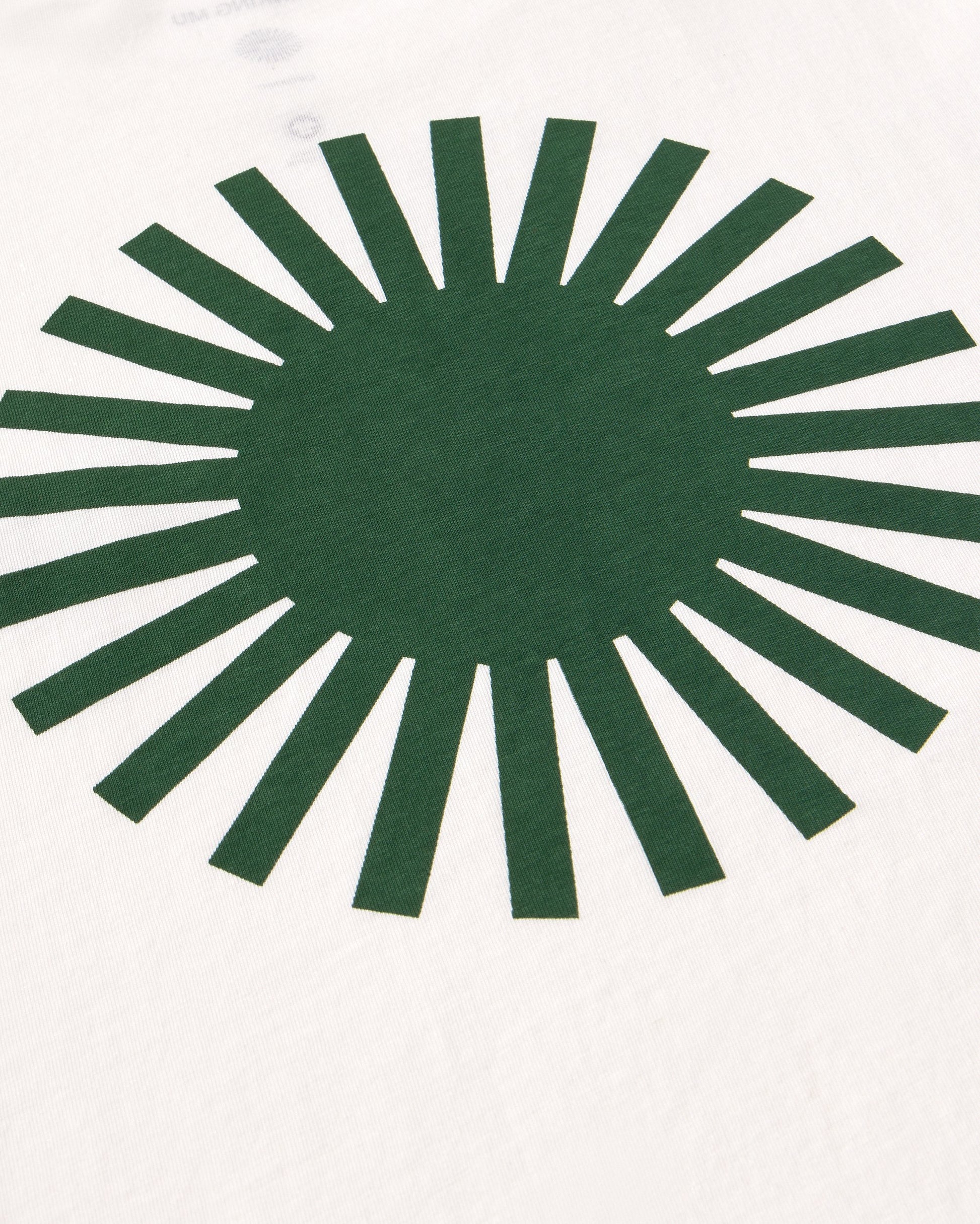 Camiseta manga larga blanca sol espalda verde Emilio sostenible silueta - 2