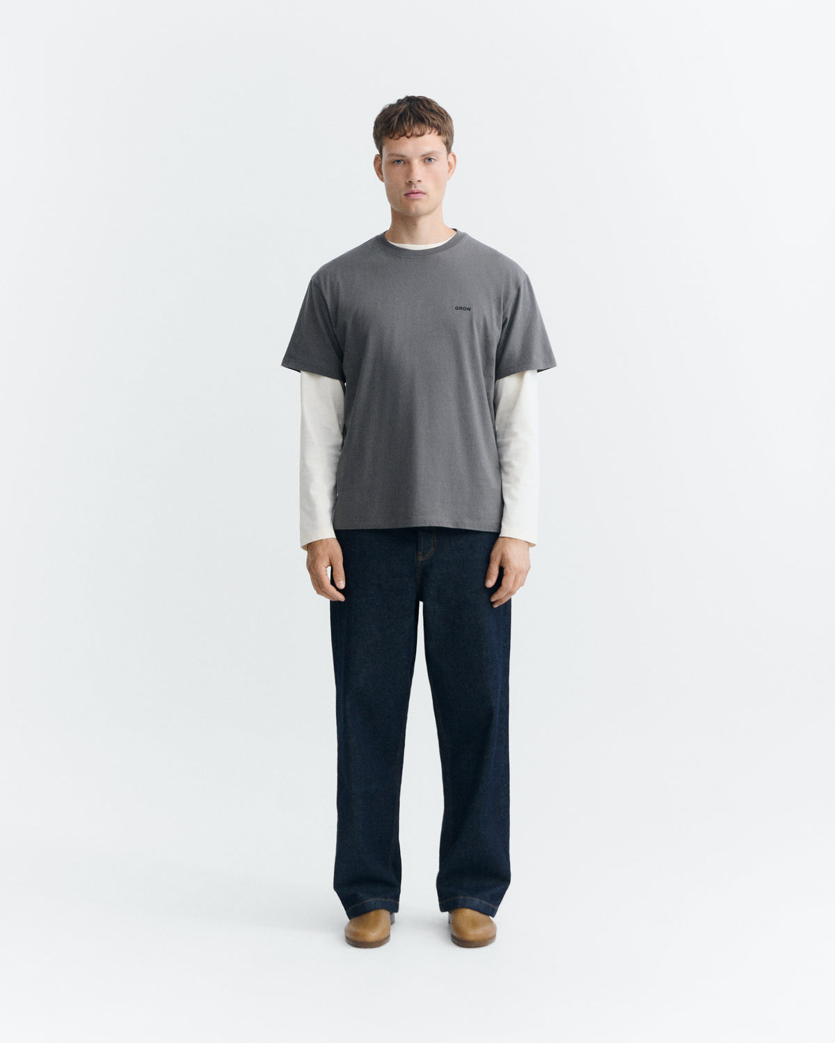 Camiseta gris grow Aaron sostenible - 1