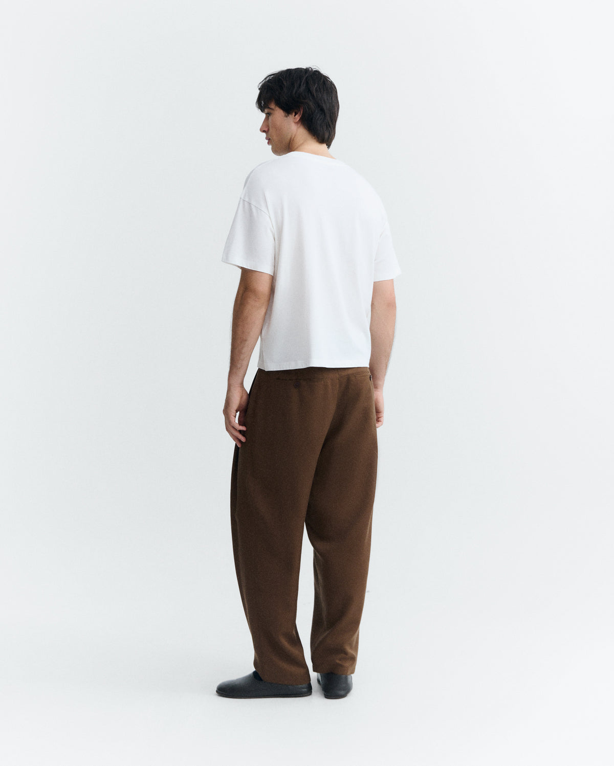 Camiseta blanca thinking Caleb sostenible - 4