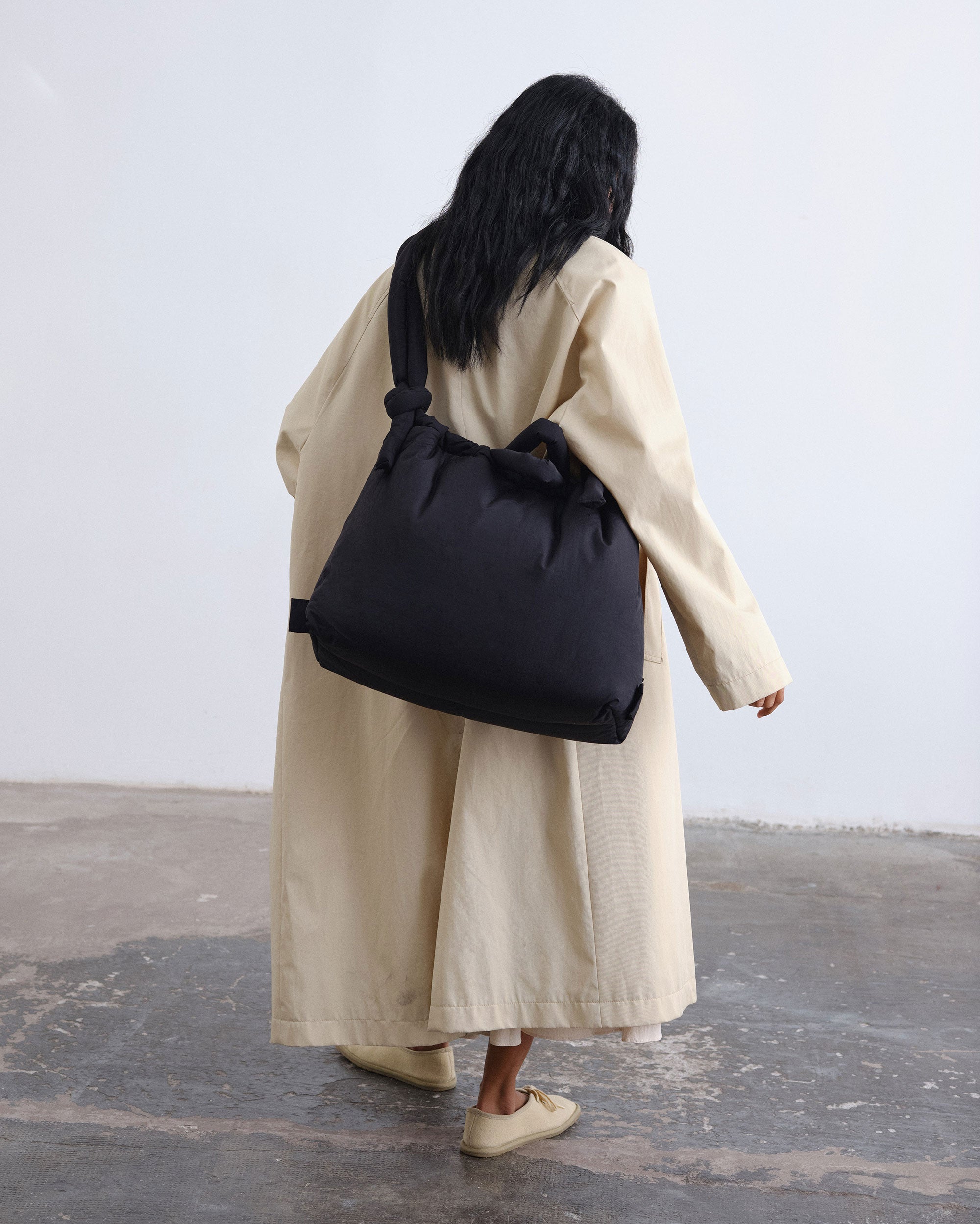 Schwarze große Ona Soft Bag - Olënd | Thinking Mu – Thinking MU