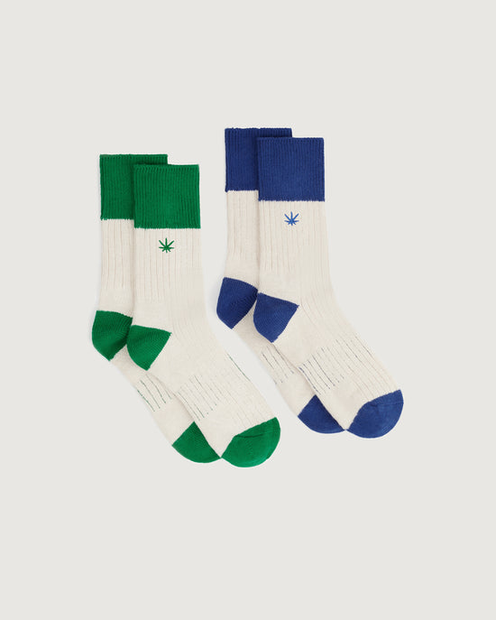 Packung mit blauen und grünen Hanf-Peu-Socken