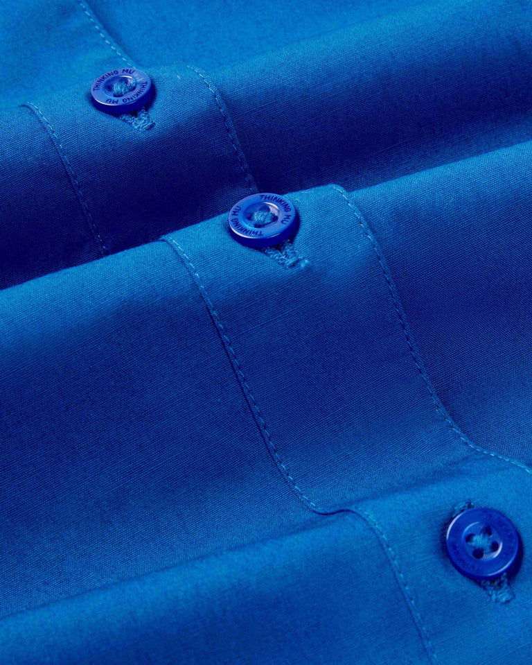 Blusa azul klein Electra sostenible-6