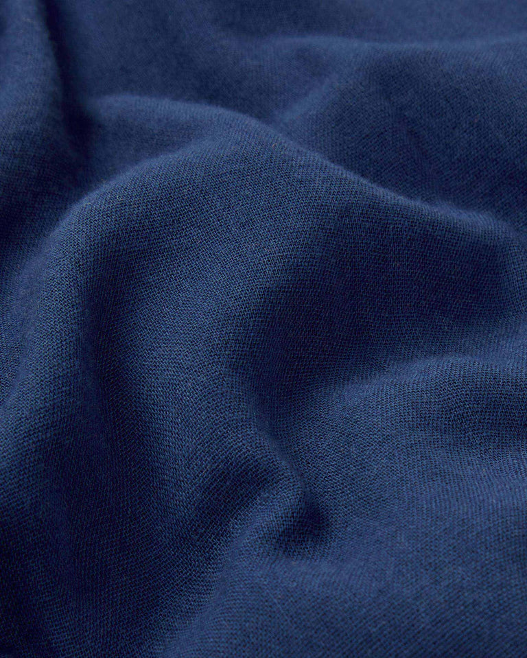 Blusa azul Electra sostenible-5