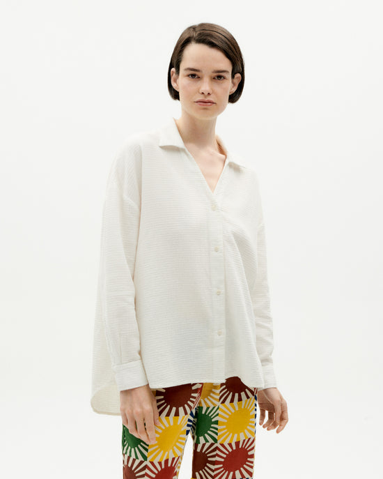 Blusa blanca Margaret sostenible -1