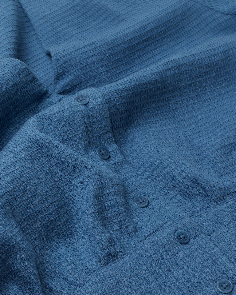 Blusa azul Celina sostenible -silueta1