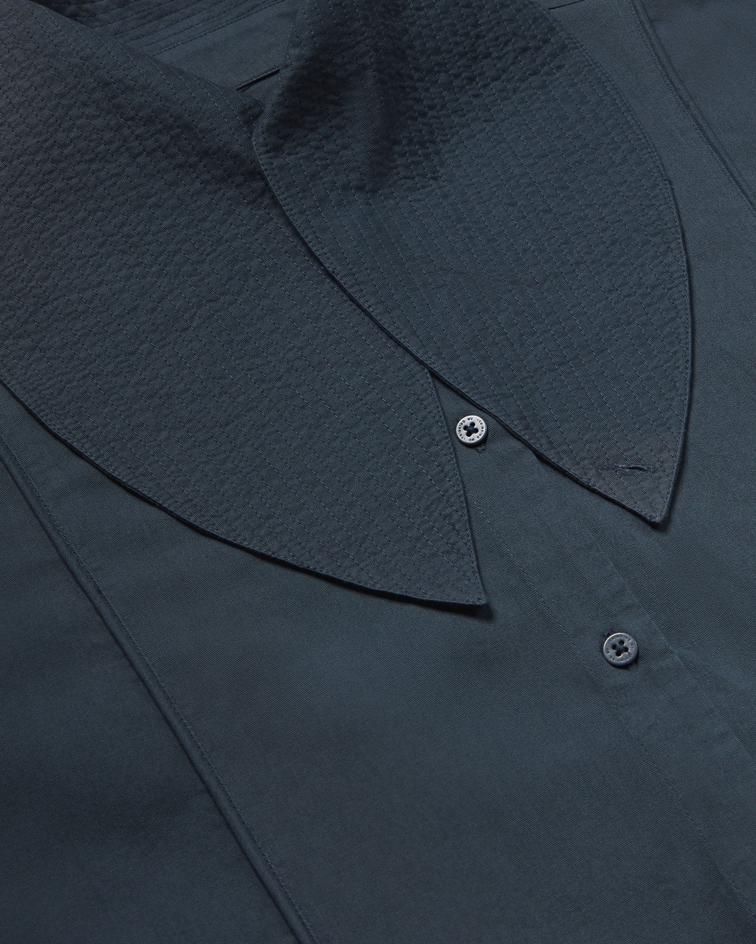 Blusa grafito Georgia sostenible - silueta 3