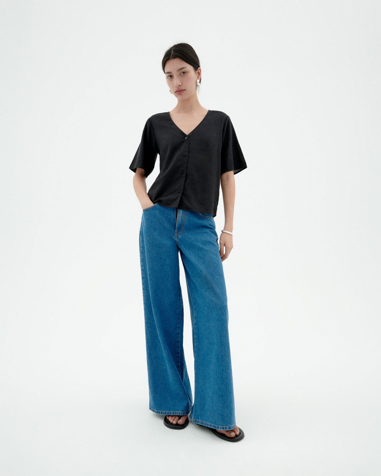Blusa negra hemp Libelula sostenible-2