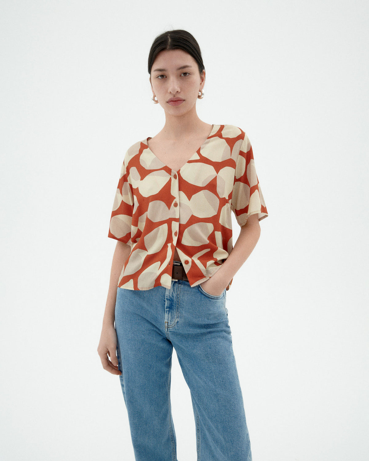 Blusa multicolor leaf light Libelula sostenible-1