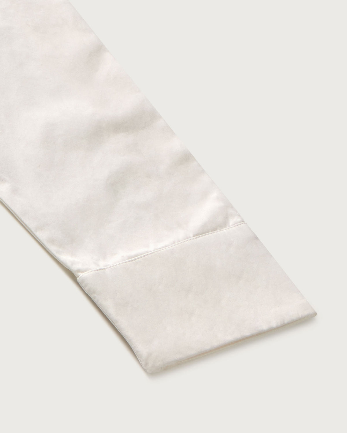 Blusa popelin blanca Duna sostenible silueta - 2