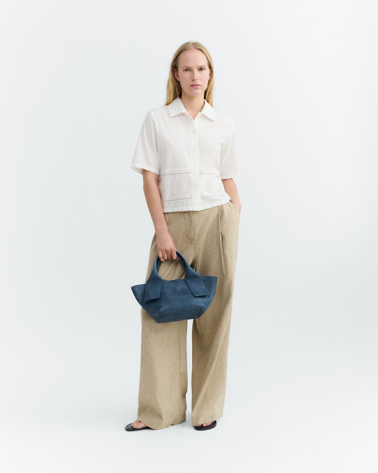 Blusa bordada blanca Ane sostenible - 1