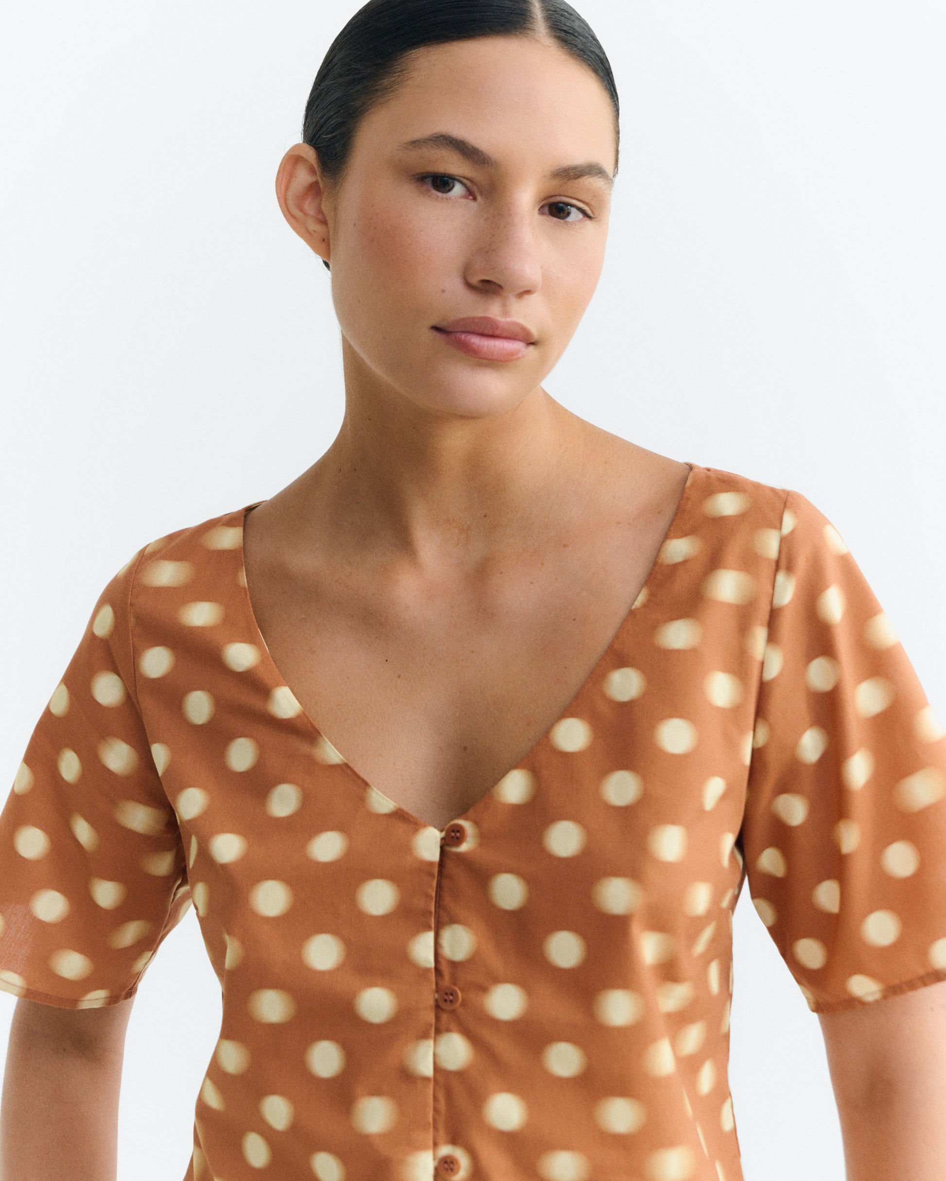 Blusa lunares marrón Leia sostenible - 3