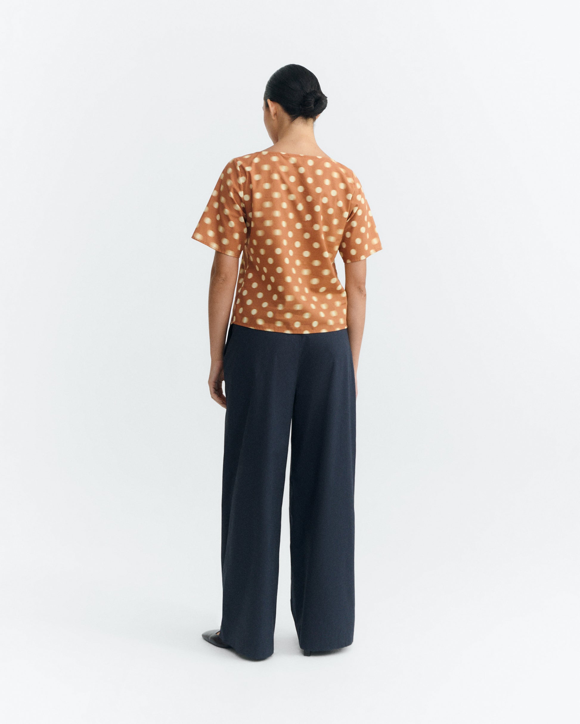 Blusa lunares marrón Leia sostenible - 4