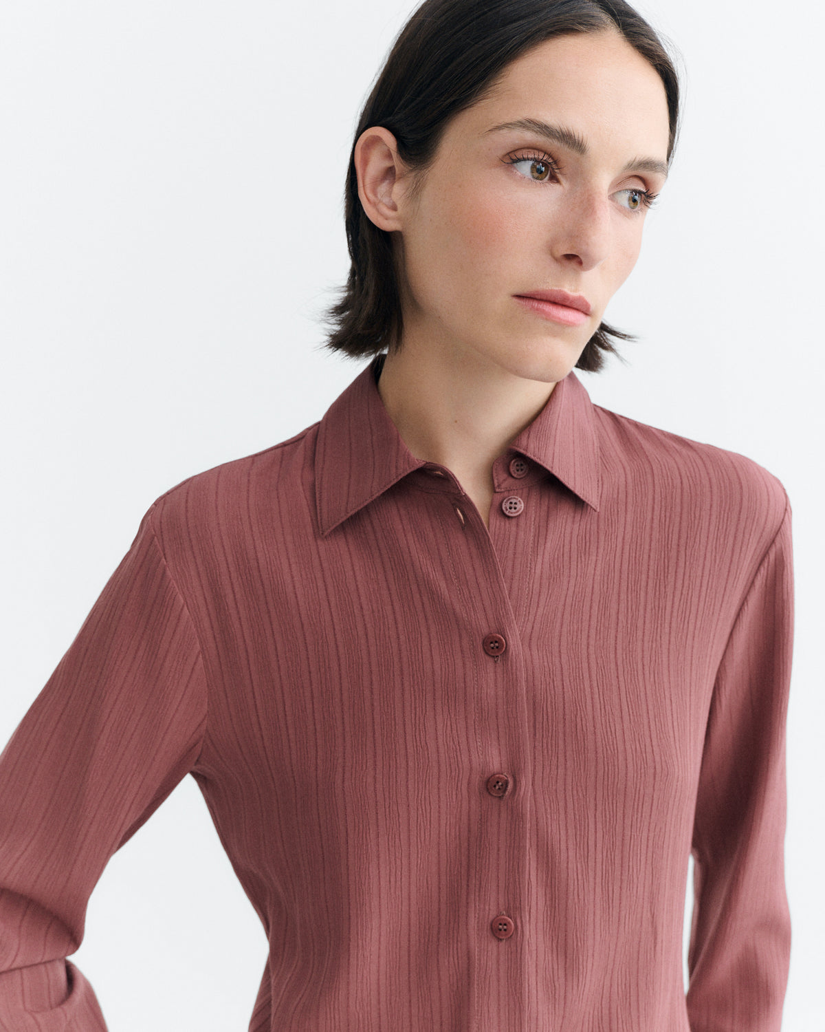 Blusa entallada Ecovero rojo vino Katha sostenible - 3