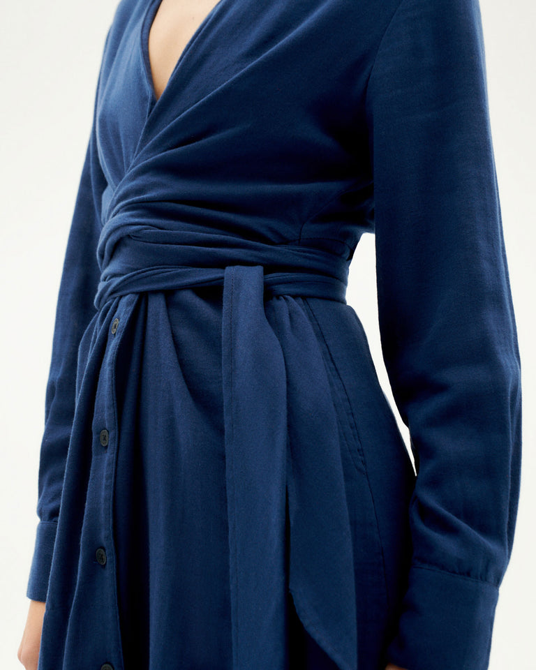 Vestido azul Amy sostenible-3