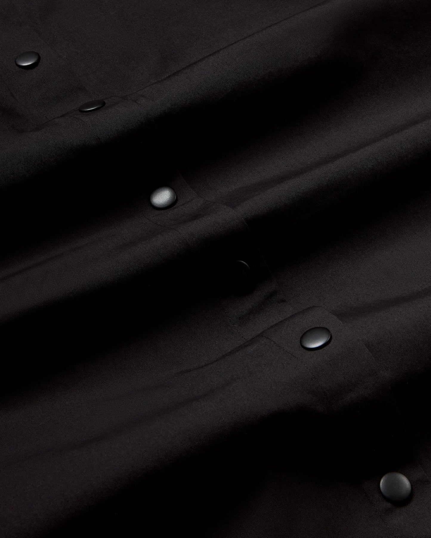 Gabardina negro Kusama sostenible - silueta 5