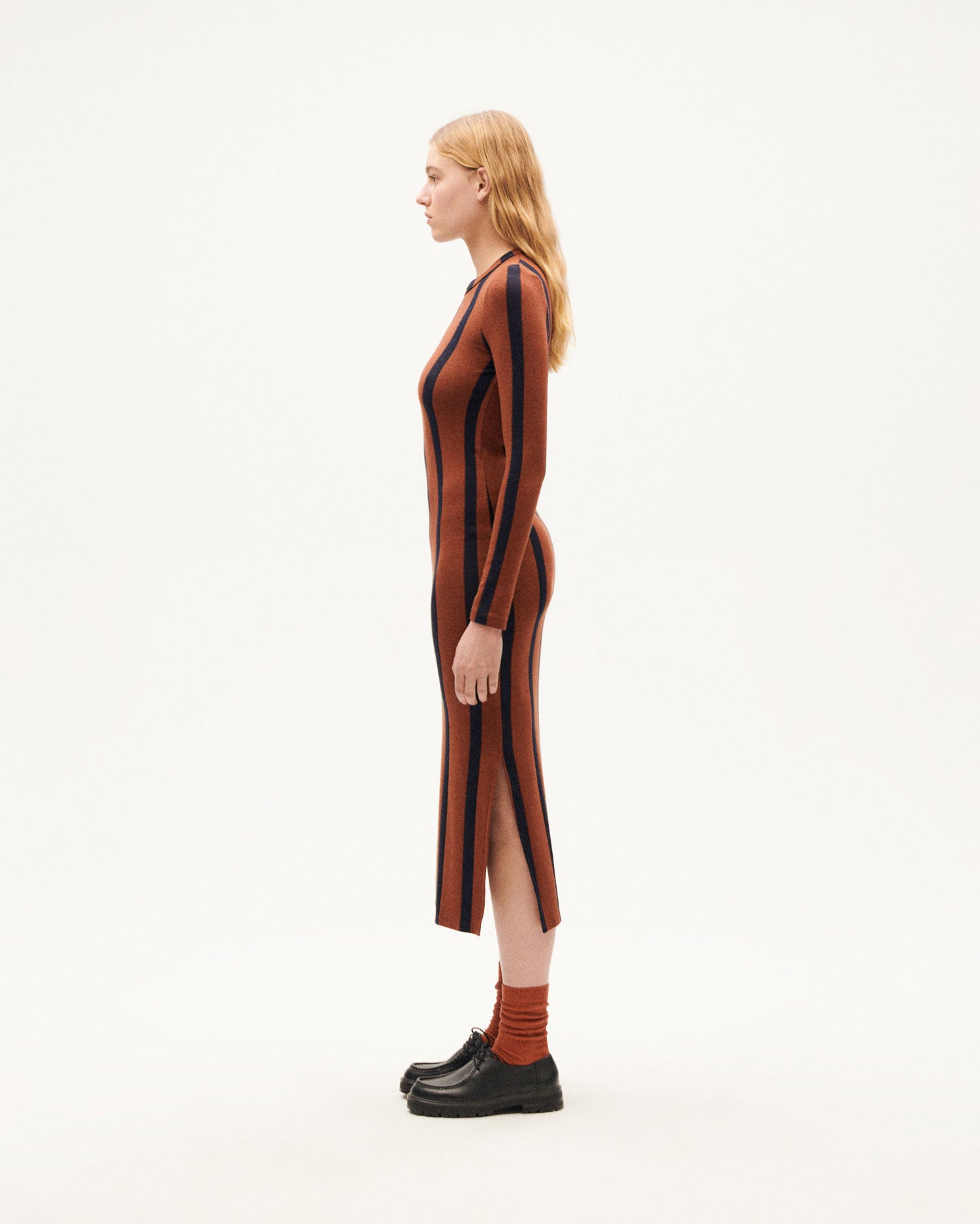 Vestido marrón rayas navy Gina sostenible-1