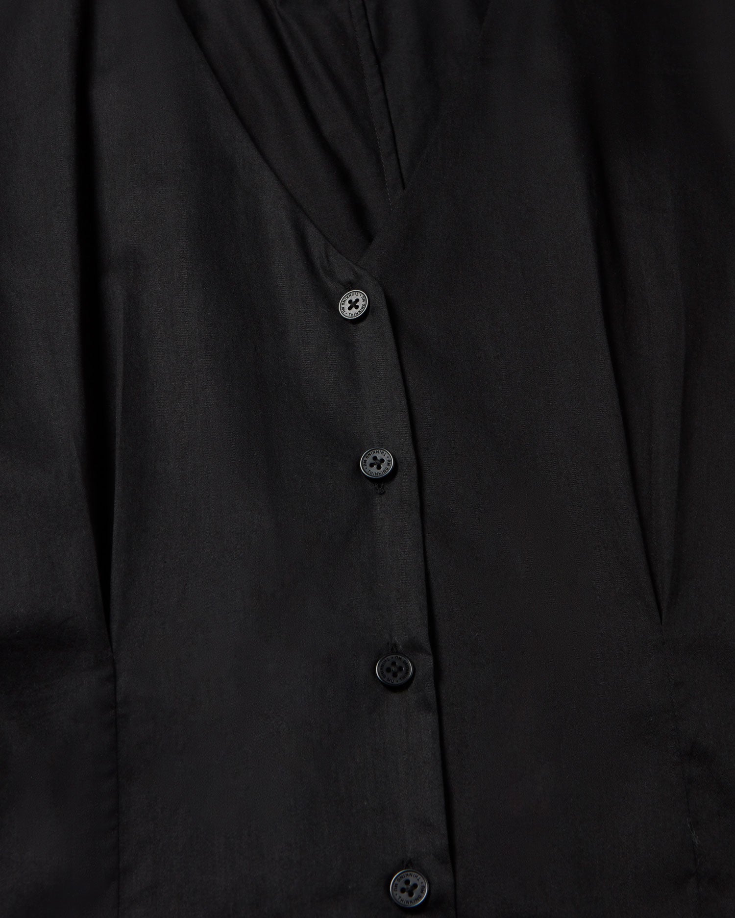 Vestido negro Laura sostenible - silueta 3