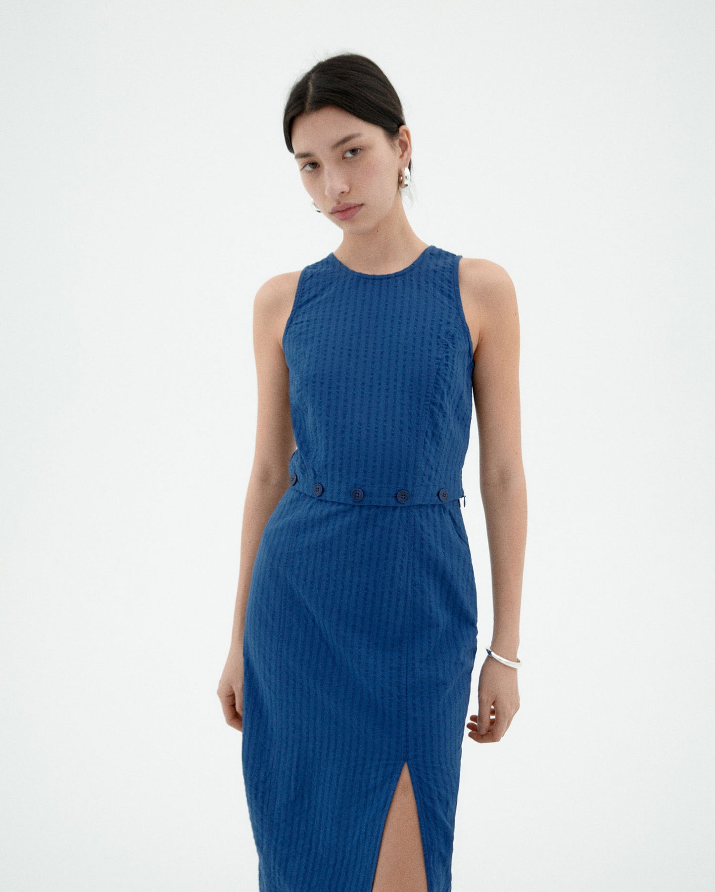 Vestido azul seersucker Wila sostenible-4