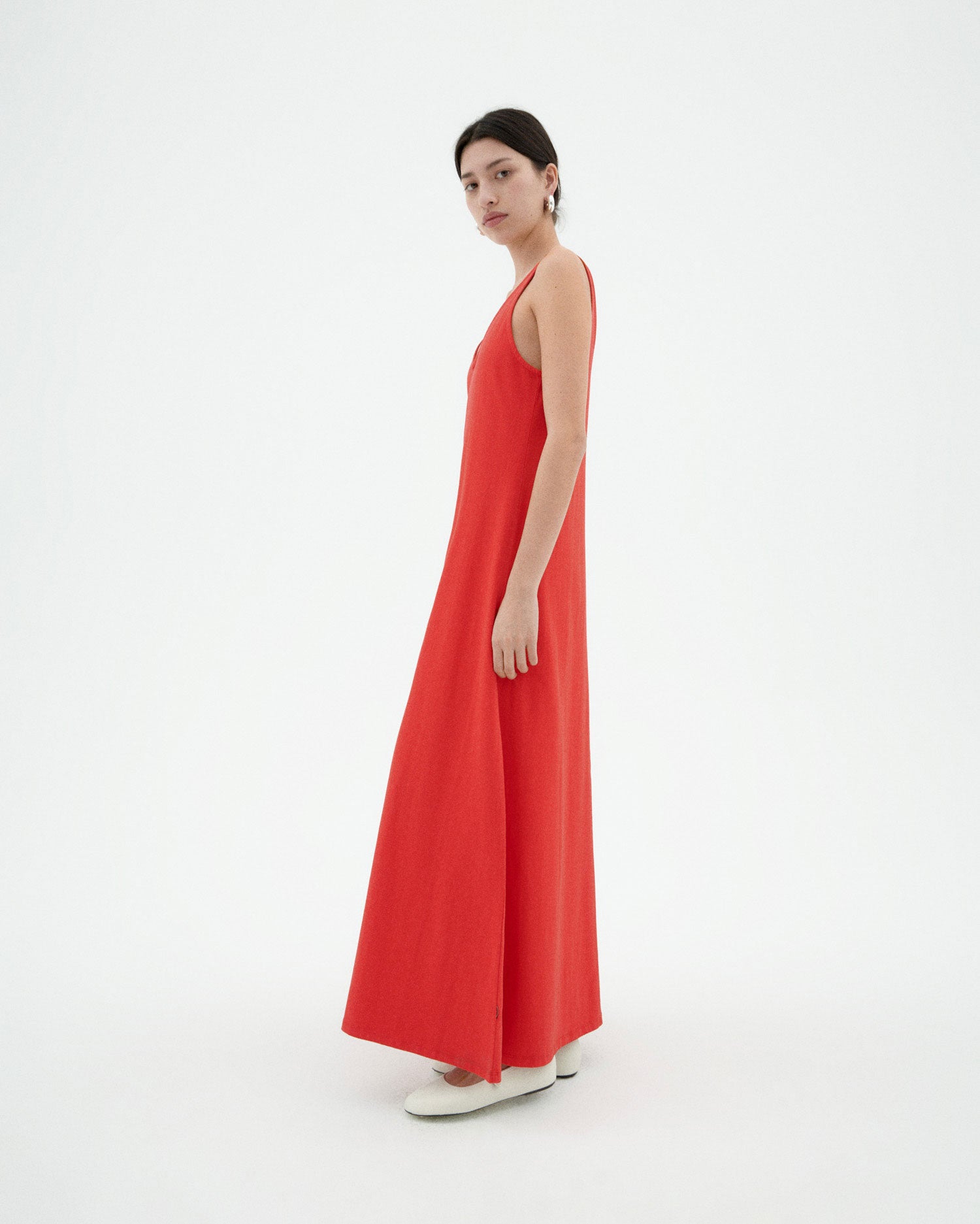 Vestido rojo Sade sostenible-4
