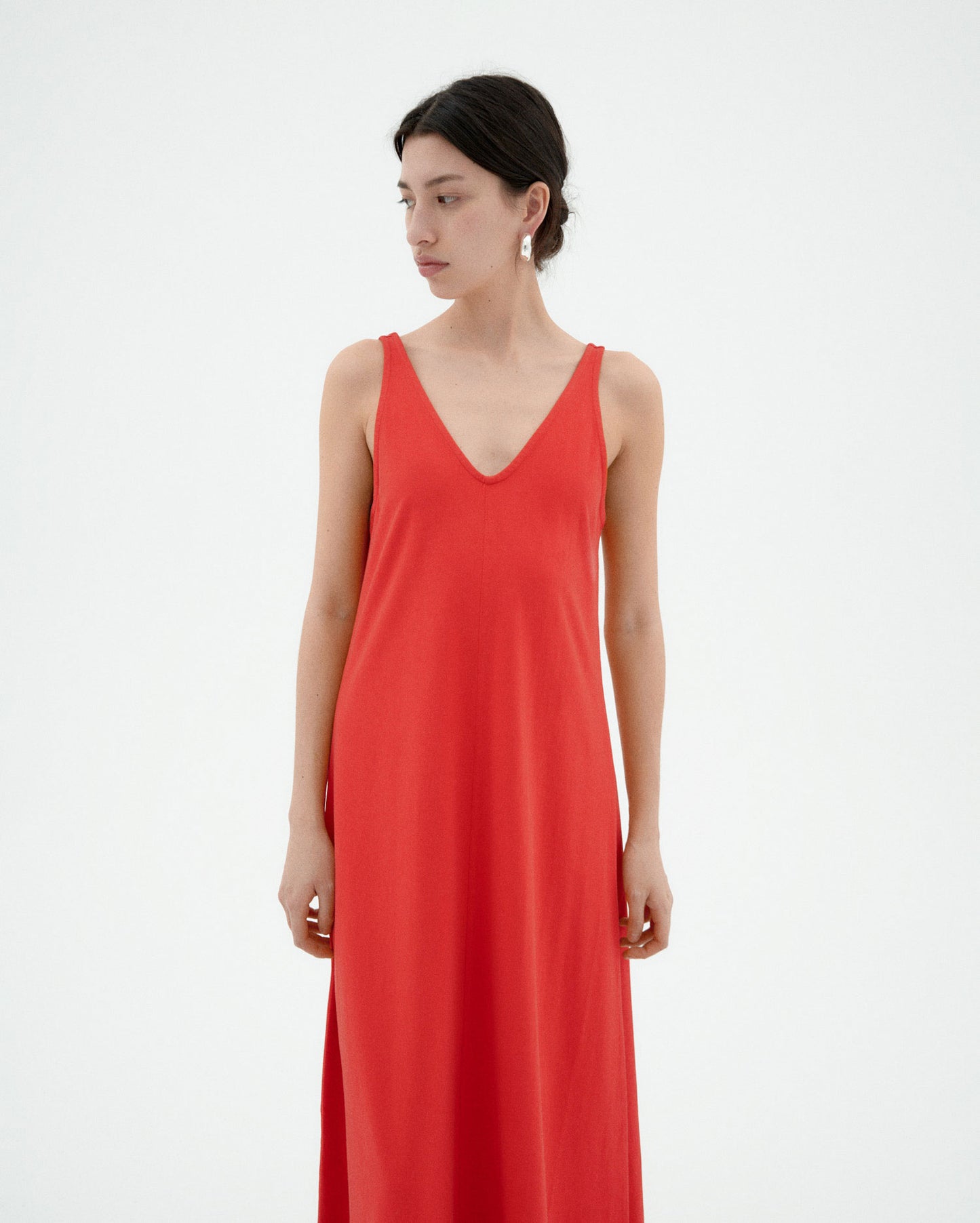 Vestido rojo Sade sostenible-5