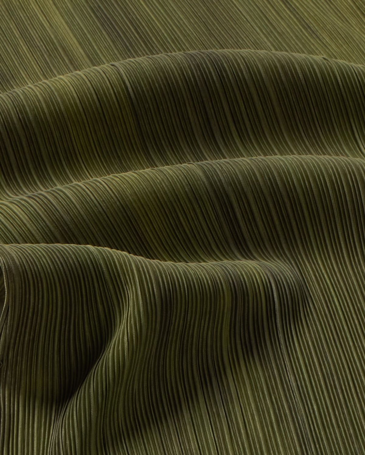 Vestido midi plisado verde Myrtle sostenible silueta - 2