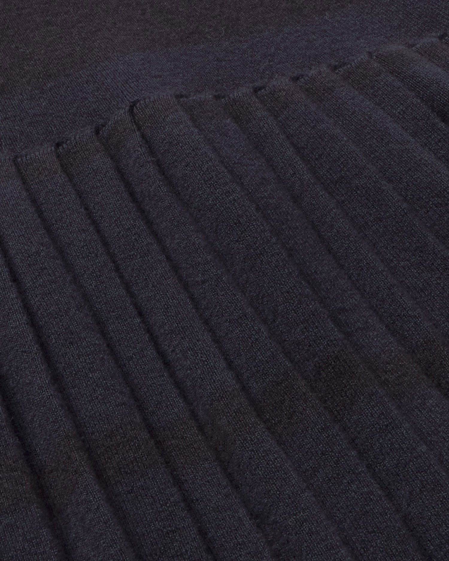 Vestido corto merino rayas navy Tashi sostenible silueta - 2