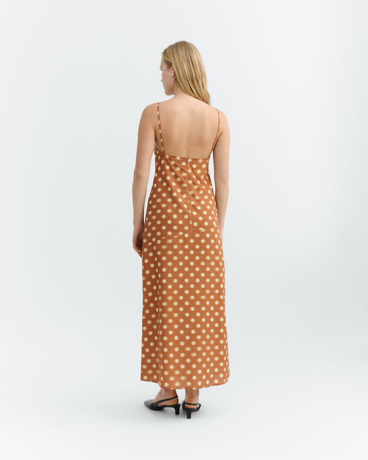 Vestido largo lunares marrón Dina sostenible - 4