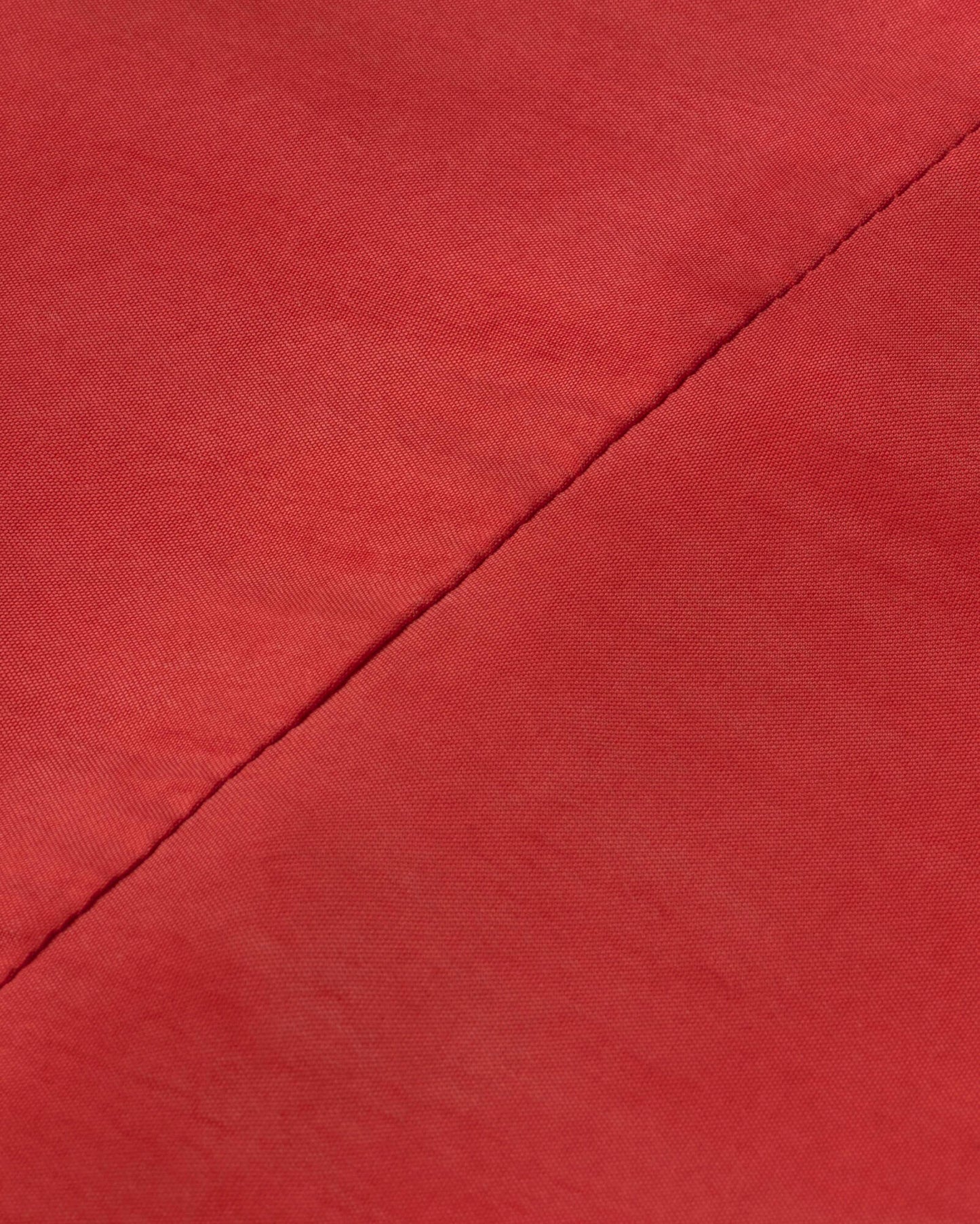 Vestido largo rojo cupro Dina sostenible silueta - 2