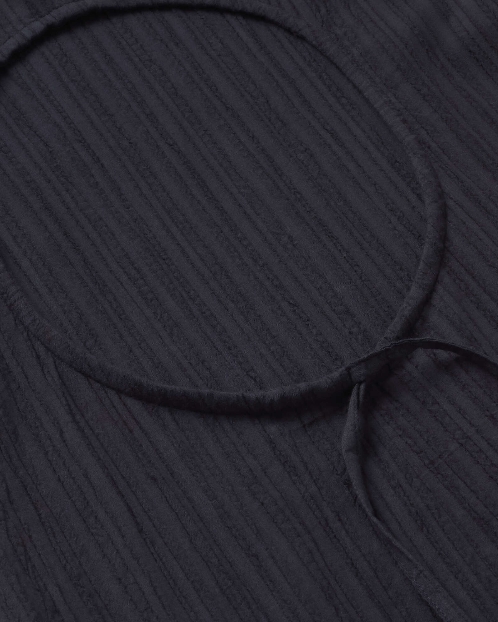 Vestido largo popcorn abertura espalda Kina sostenible silueta - 2