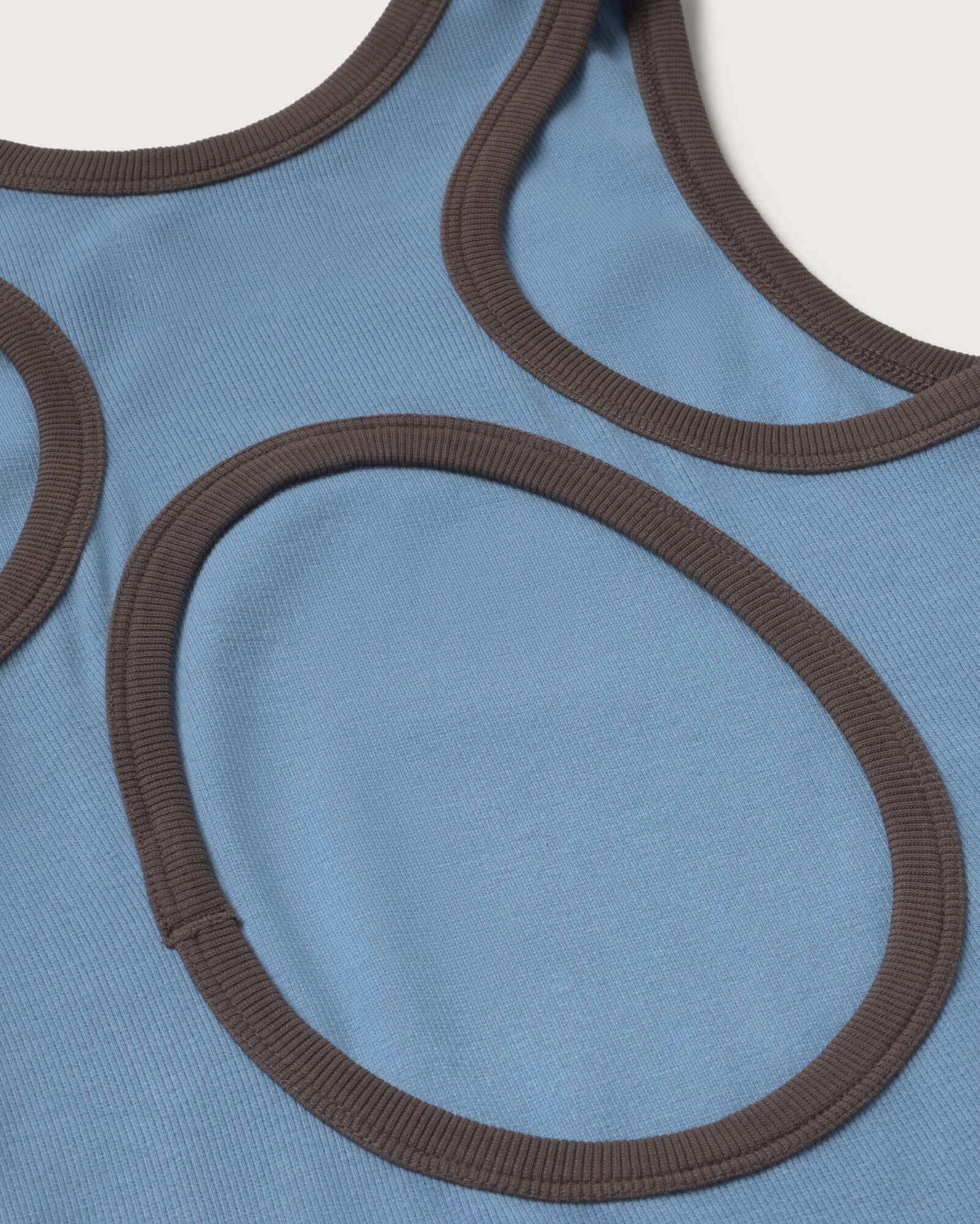 Vestido slim azul abertura espalda Doechi sostenible silueta - 2