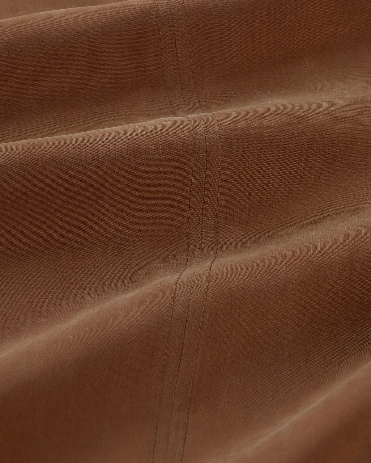 Vestido largo marrón cupro Sade sostenible silueta - 2