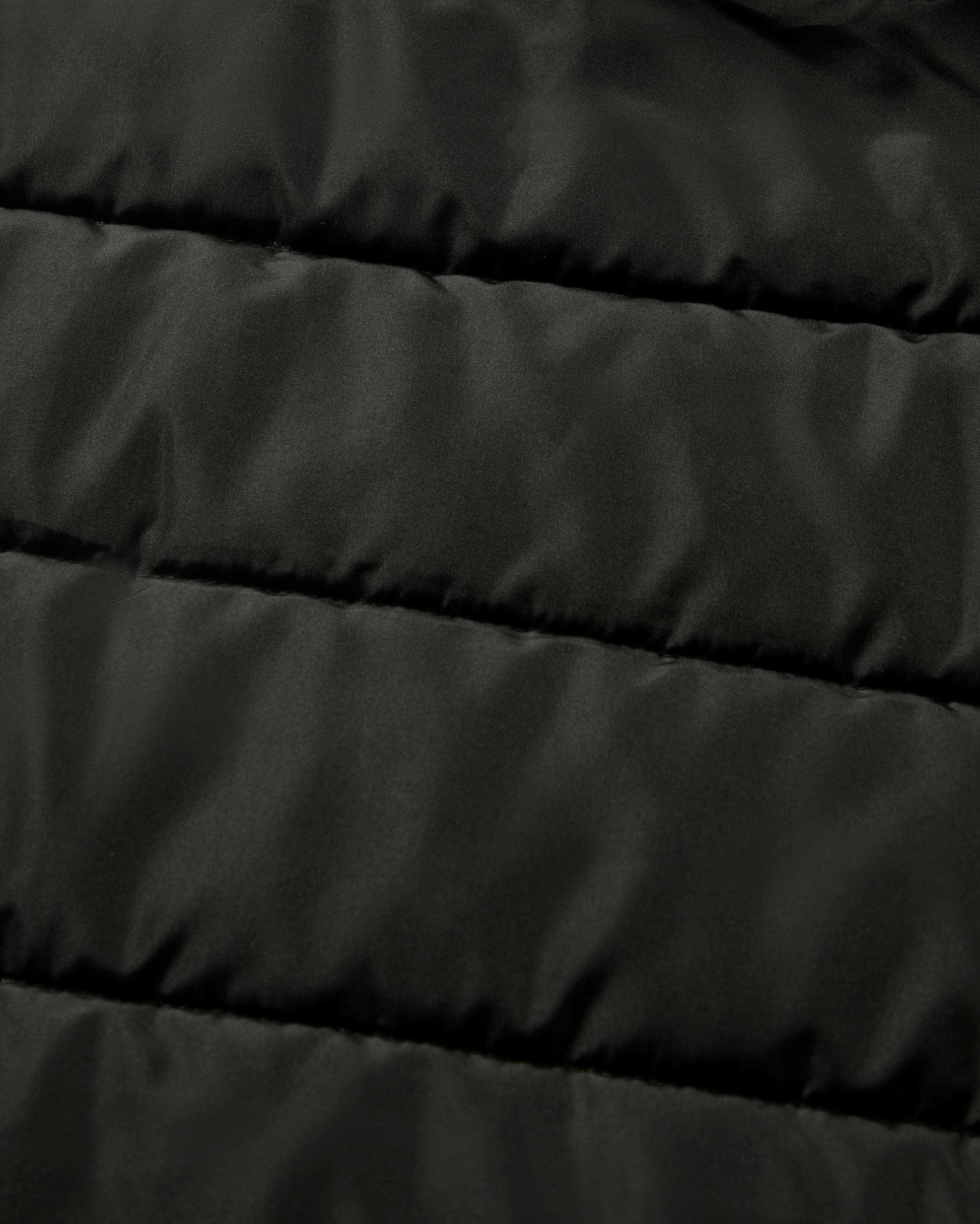 Chaqueta negra Lila sostenible-9