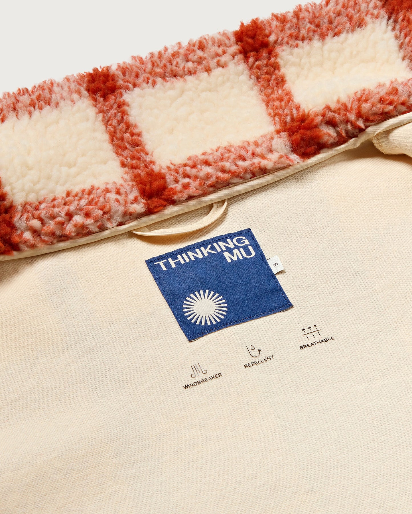 Chaqueta roja cuadros picnic Sophie sostenible - silueta 1