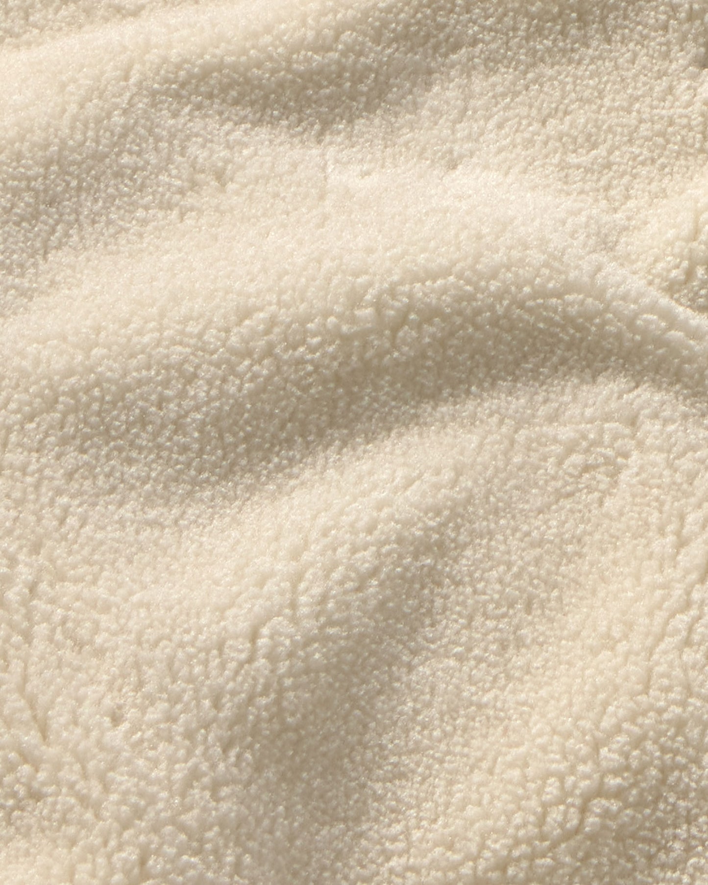 Chaleco borreguito crudo Jay sostenible silueta - 2