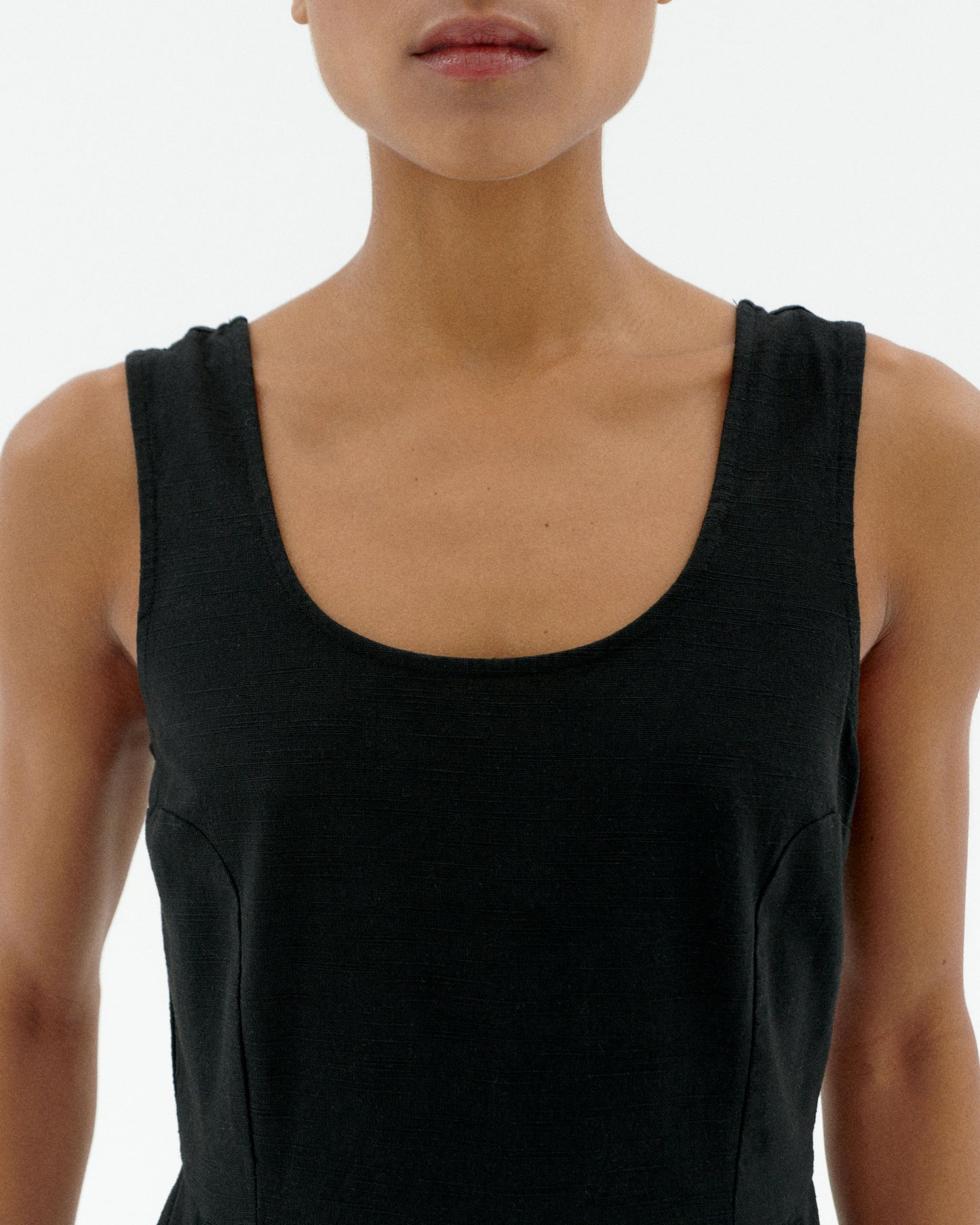 Mono negro Rafflesia sostenible-3