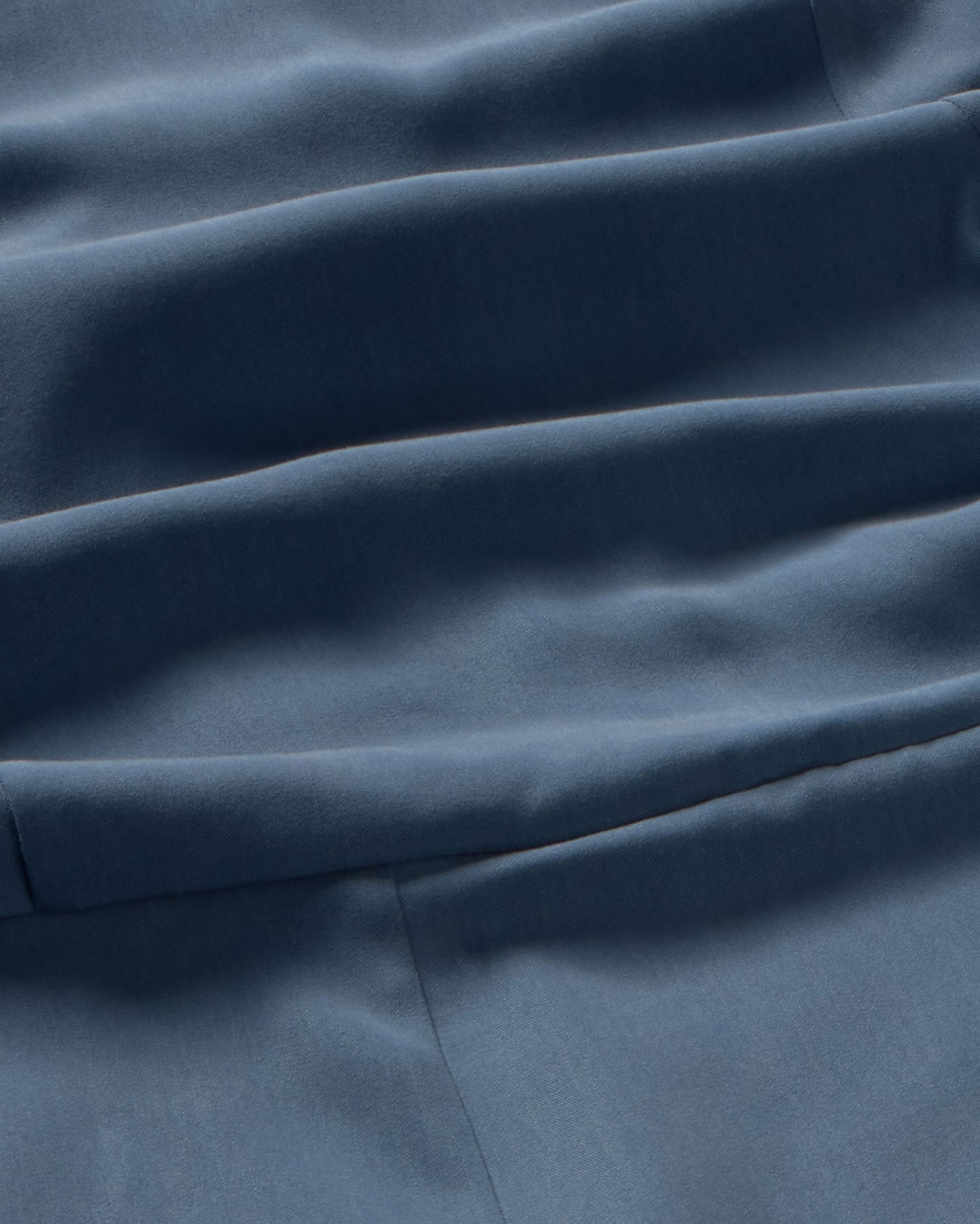 Mono relaxed azul Helga sostenible silueta - 2