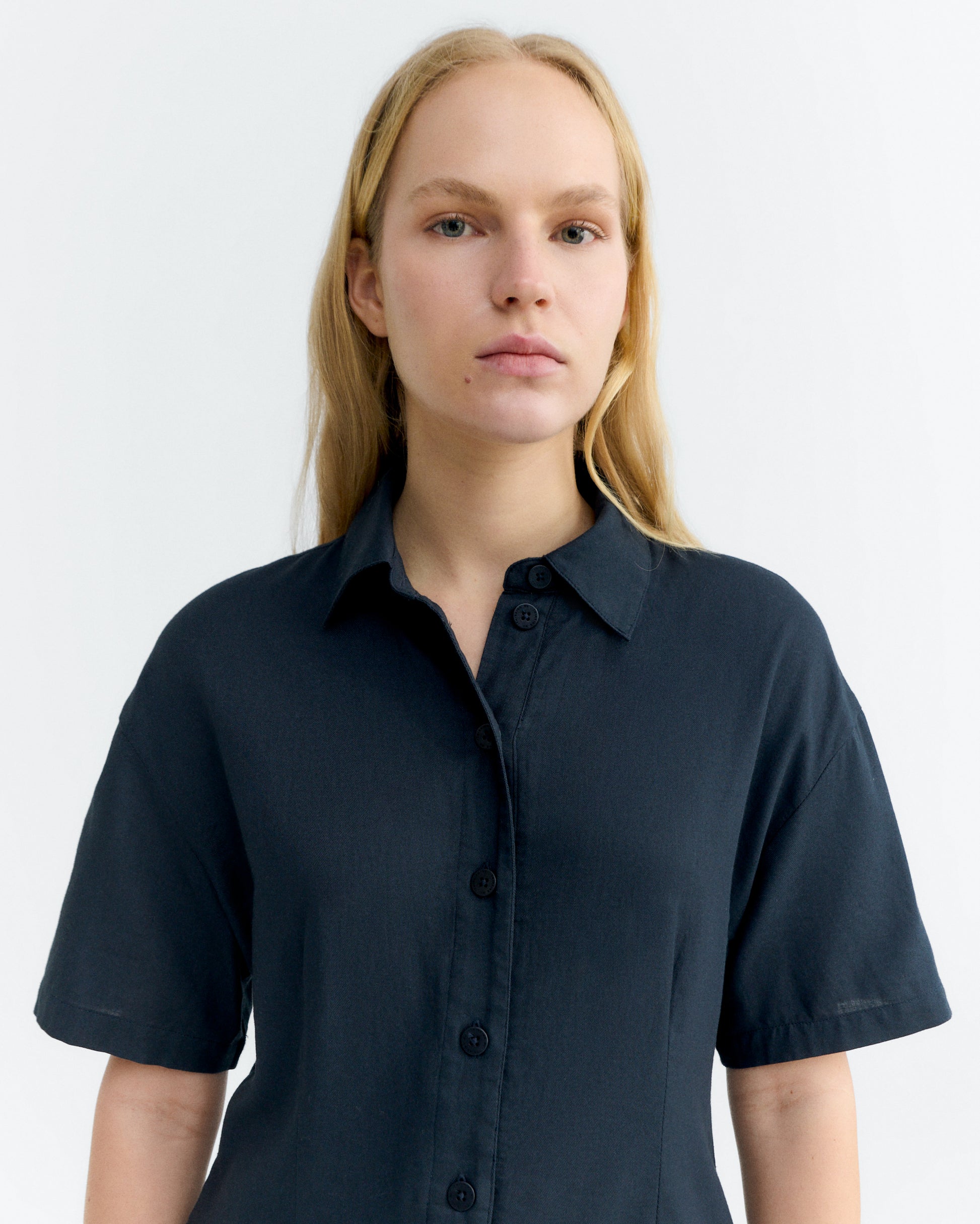 Mono bordado a mano fish Roberta sostenible - 2