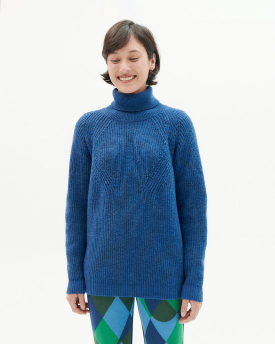 Jersey azul lana Matilda sostenible-1