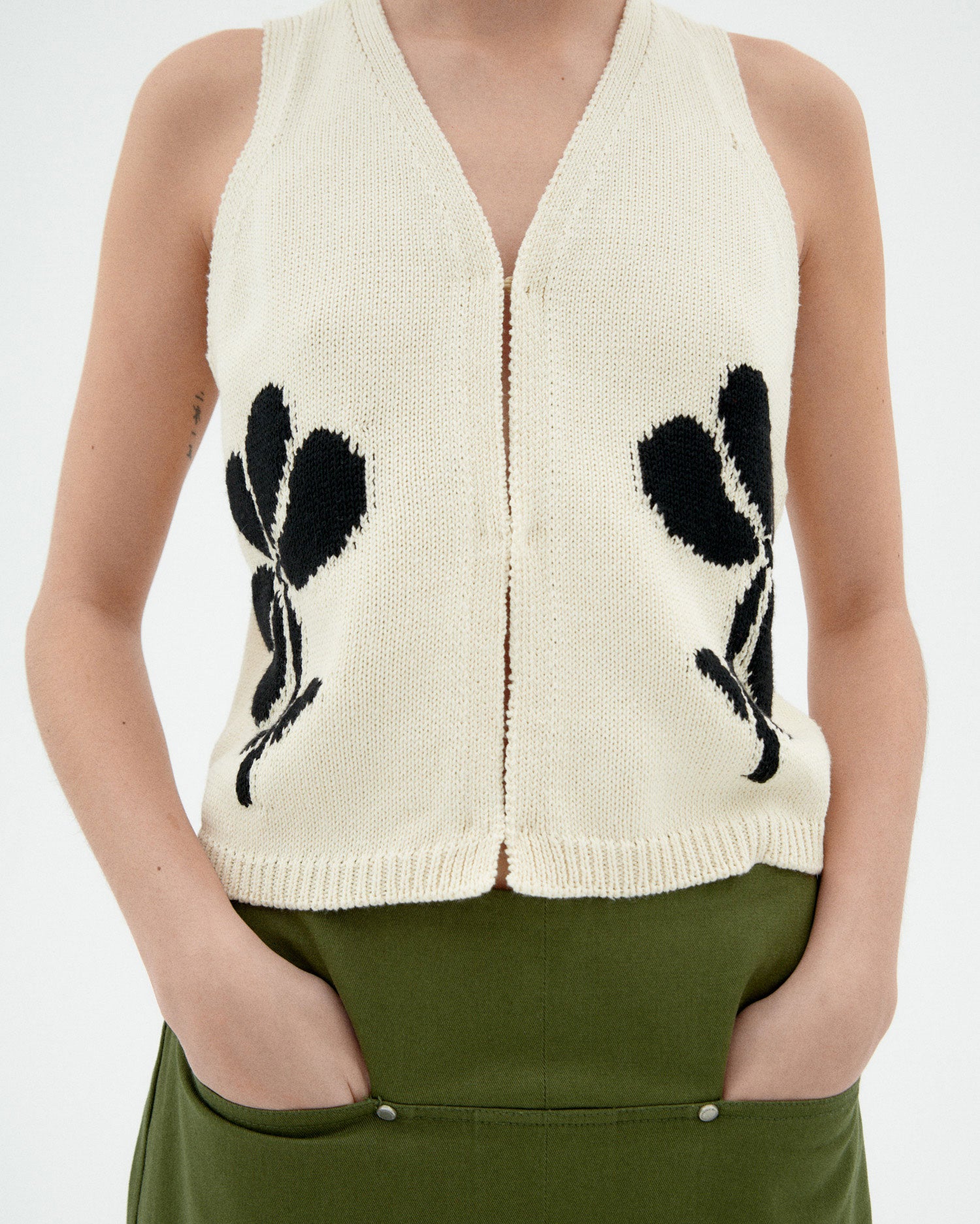 Sustainable Vest Raw Robbie Woman | Thinking Mu