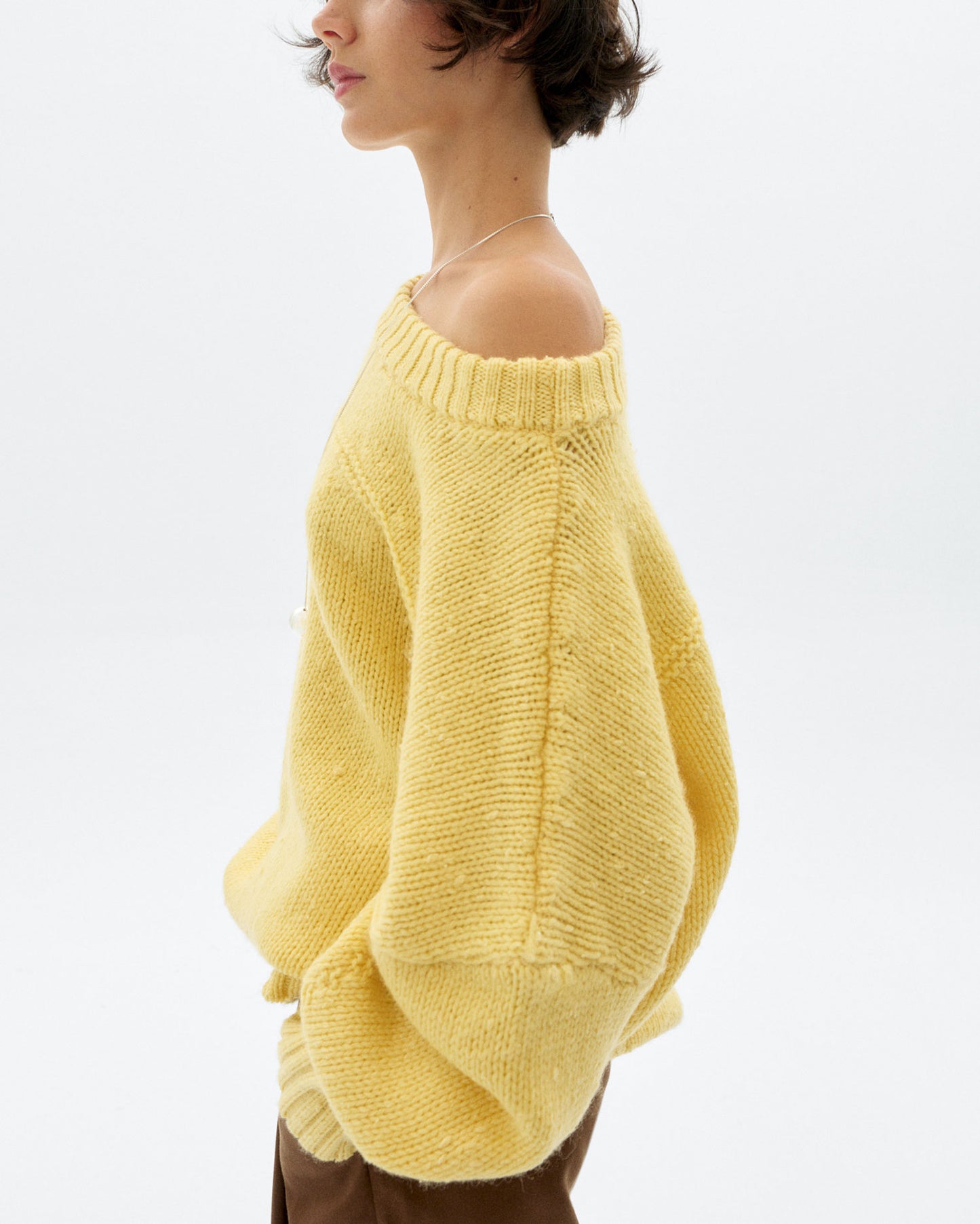 Jersey oversize lana merino amarillo Liza sostenible - 5