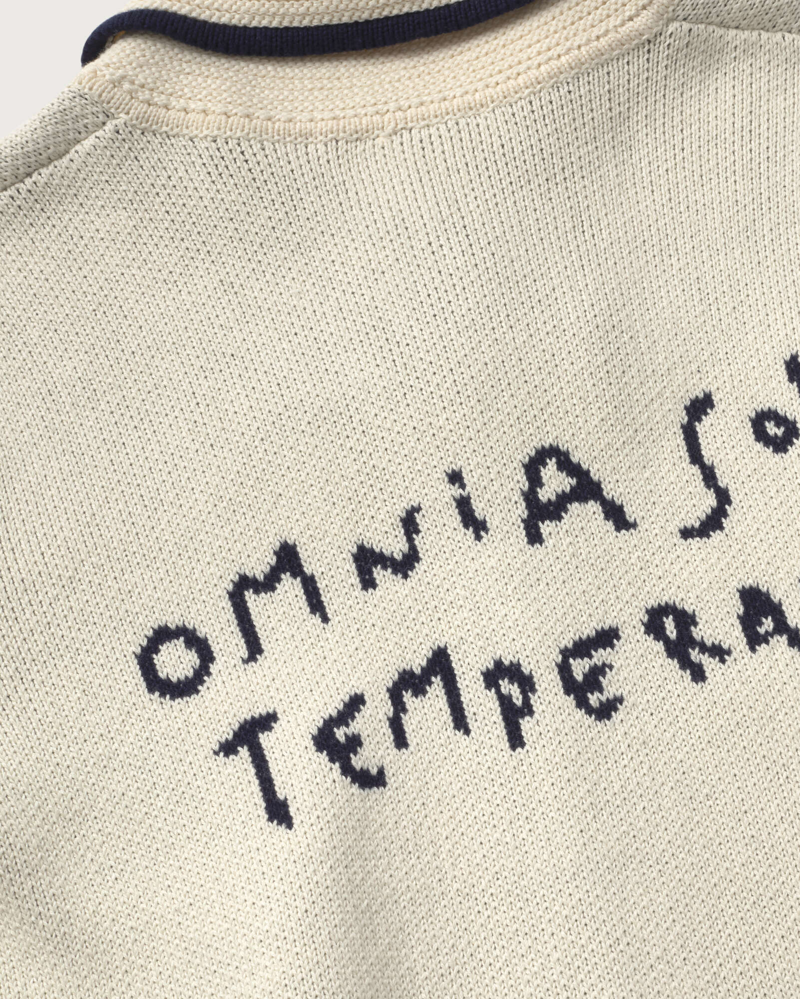 Cardigan omnia Tessa sostenible silueta - 2