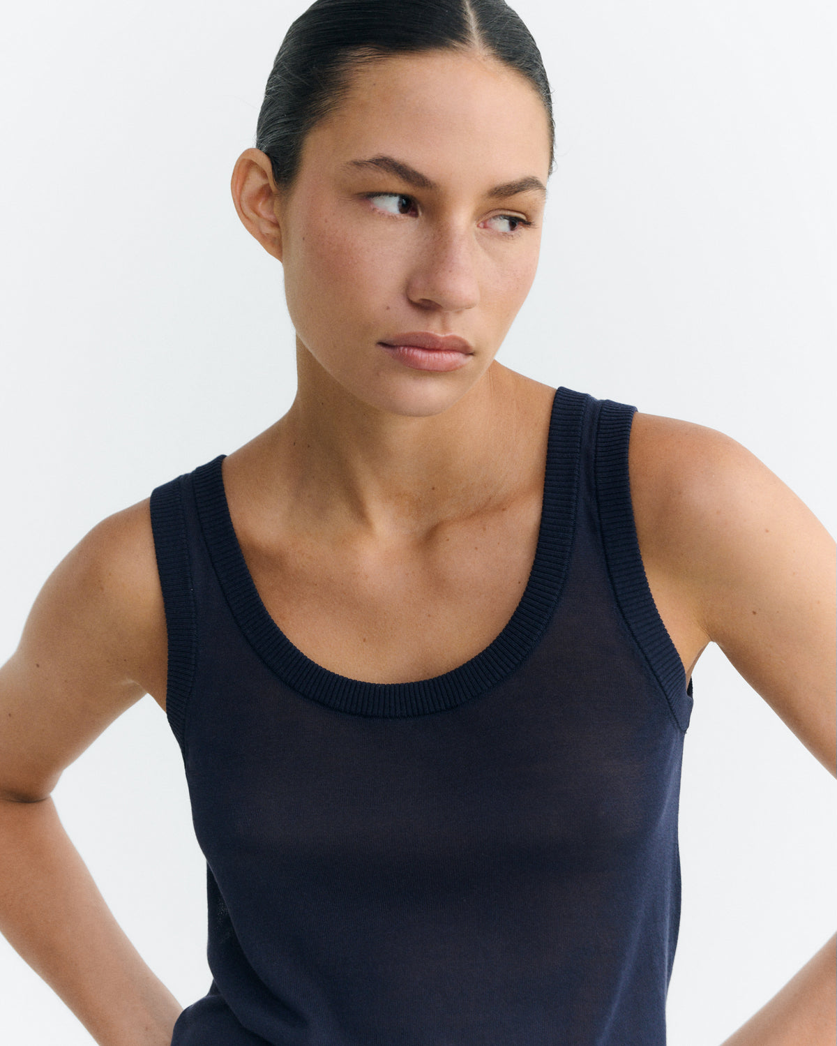 Top punto navy semitransparente Nocta sostenible - 3