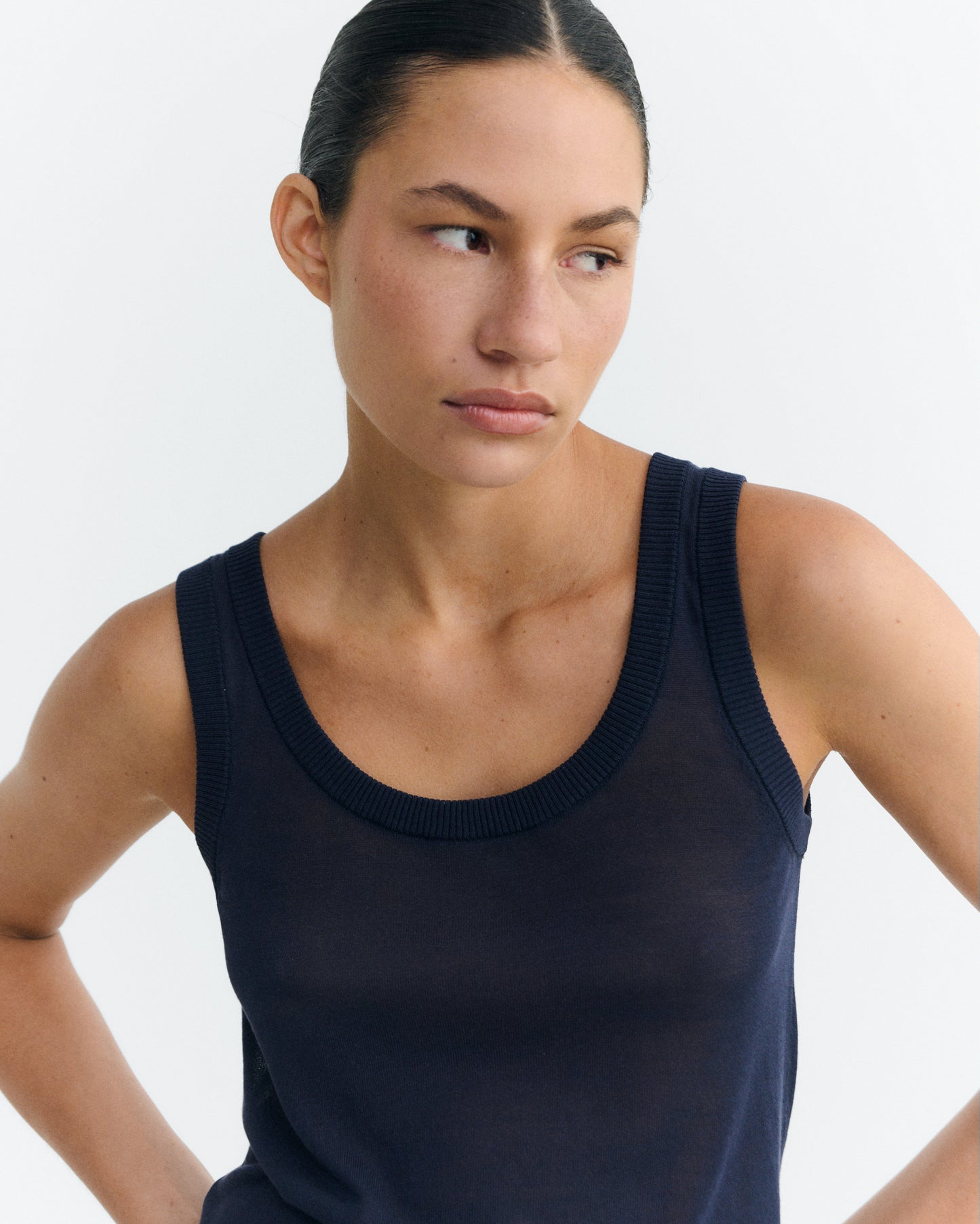 Top punto navy semitransparente Nocta sostenible - 3