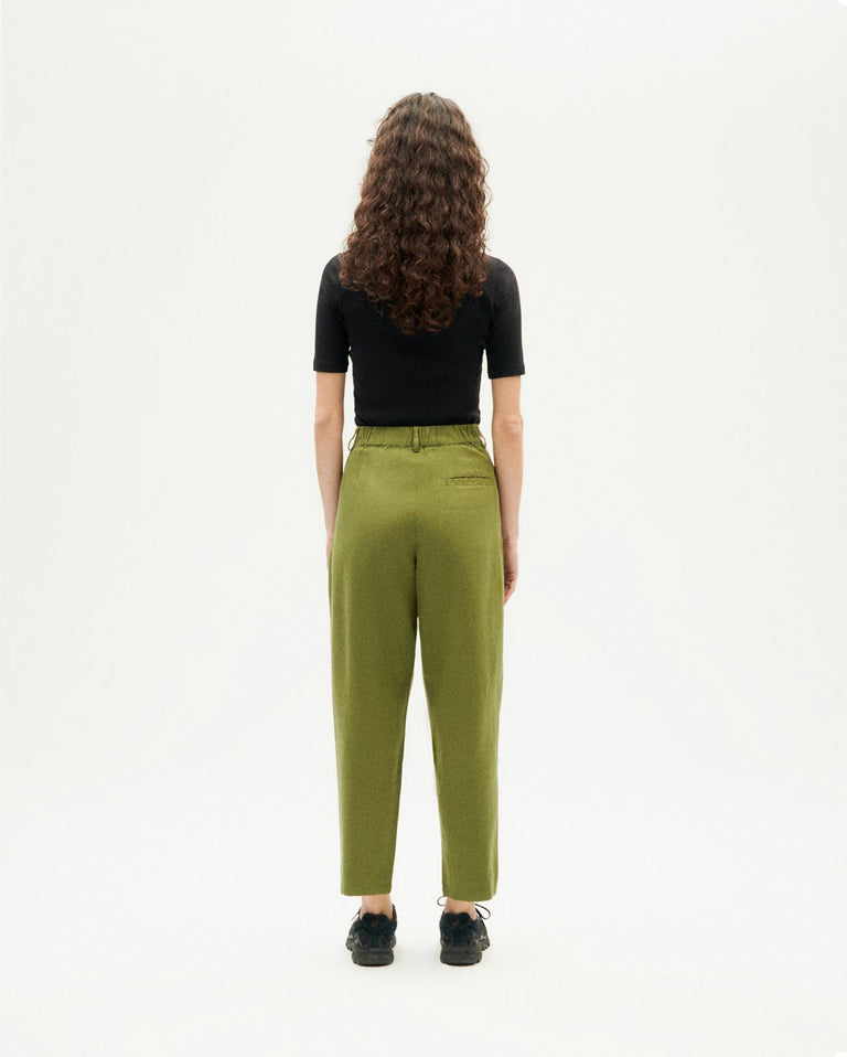 Pantalón verde hemp Rina sostenible-4