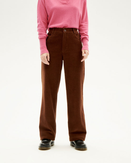 Pantalón marrón pana Theresa sostenible-1