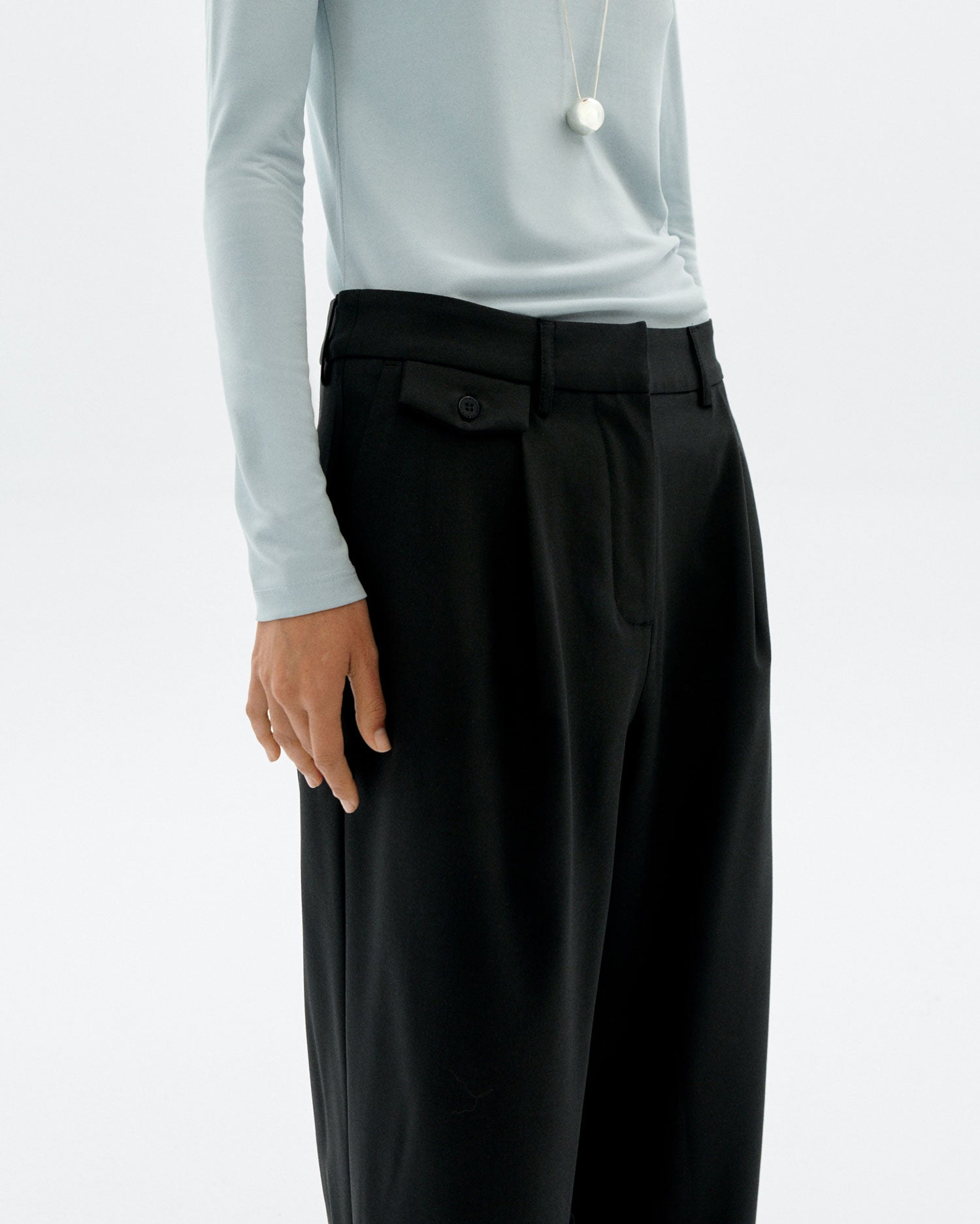 Pantalón lana fría negro Pat sostenible - 3